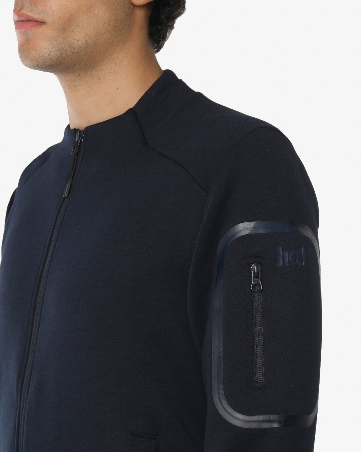 8614c9477a5d86f42a1da6b19d625392_BLU_JAFLU11021_16_028