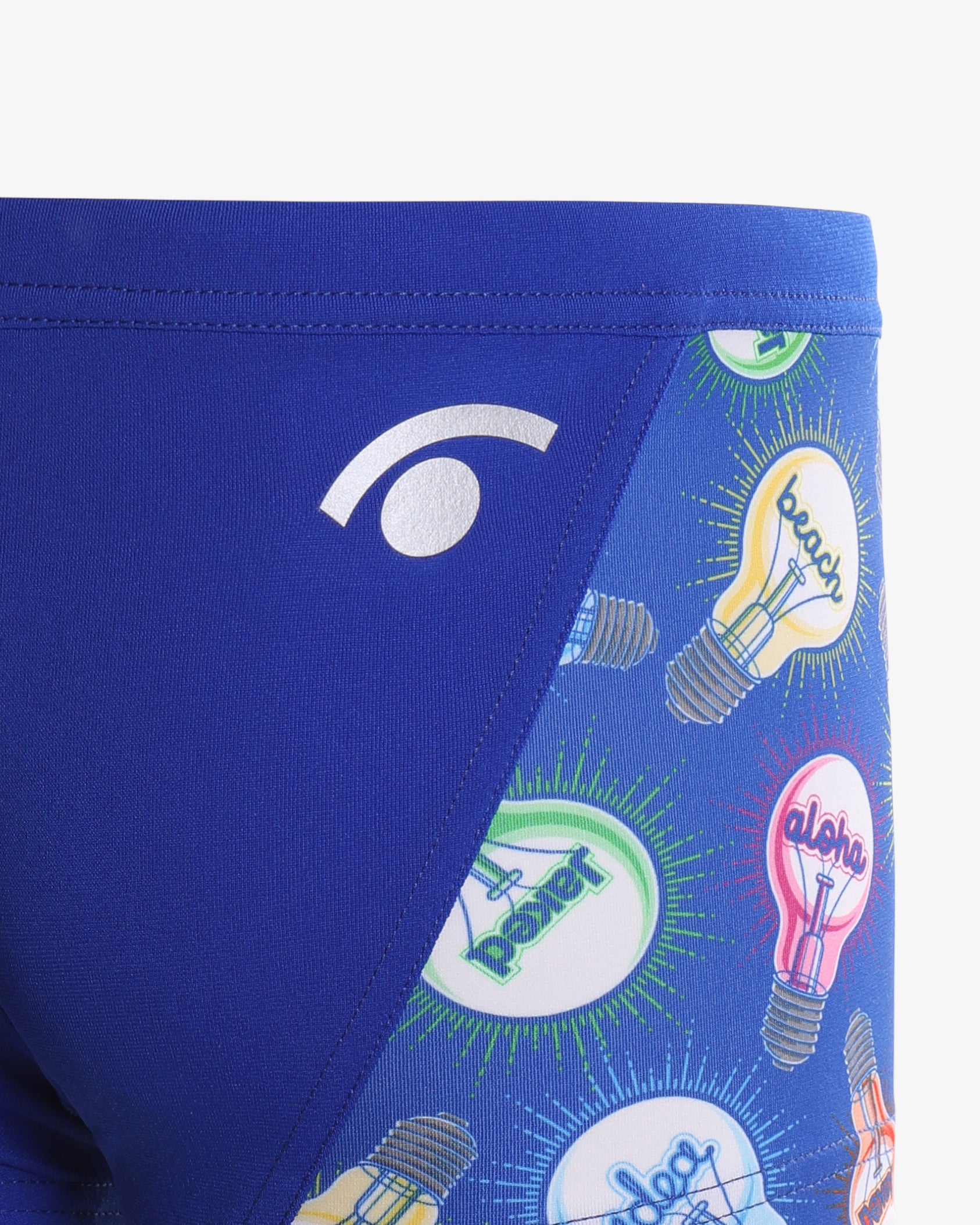 8614c9477a5d86f42a1da6b19d625392_BLU_JCASO13003_12_002