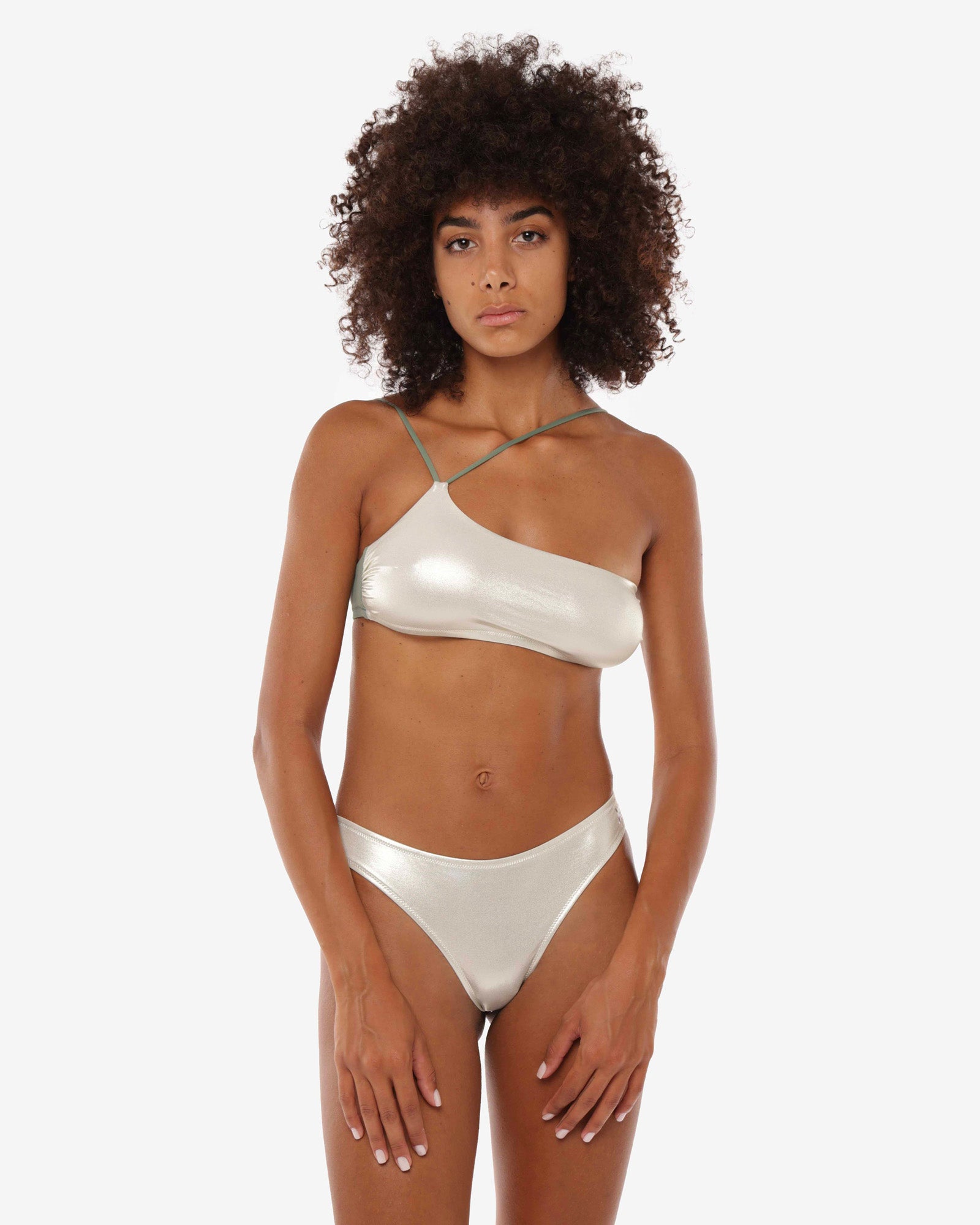 c57b8e9ffb37b1384e9299cd12886fdb_VERDE_JCBDD13001_12_G44