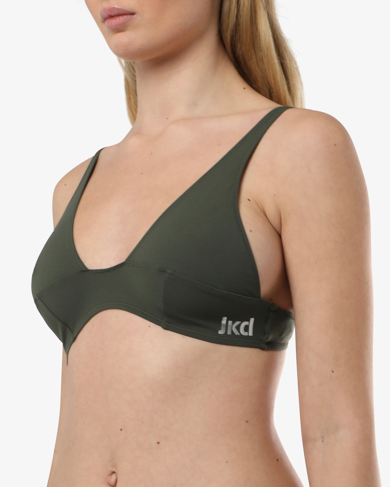 c57b8e9ffb37b1384e9299cd12886fdb_VERDE_JCTRD12004_7_663