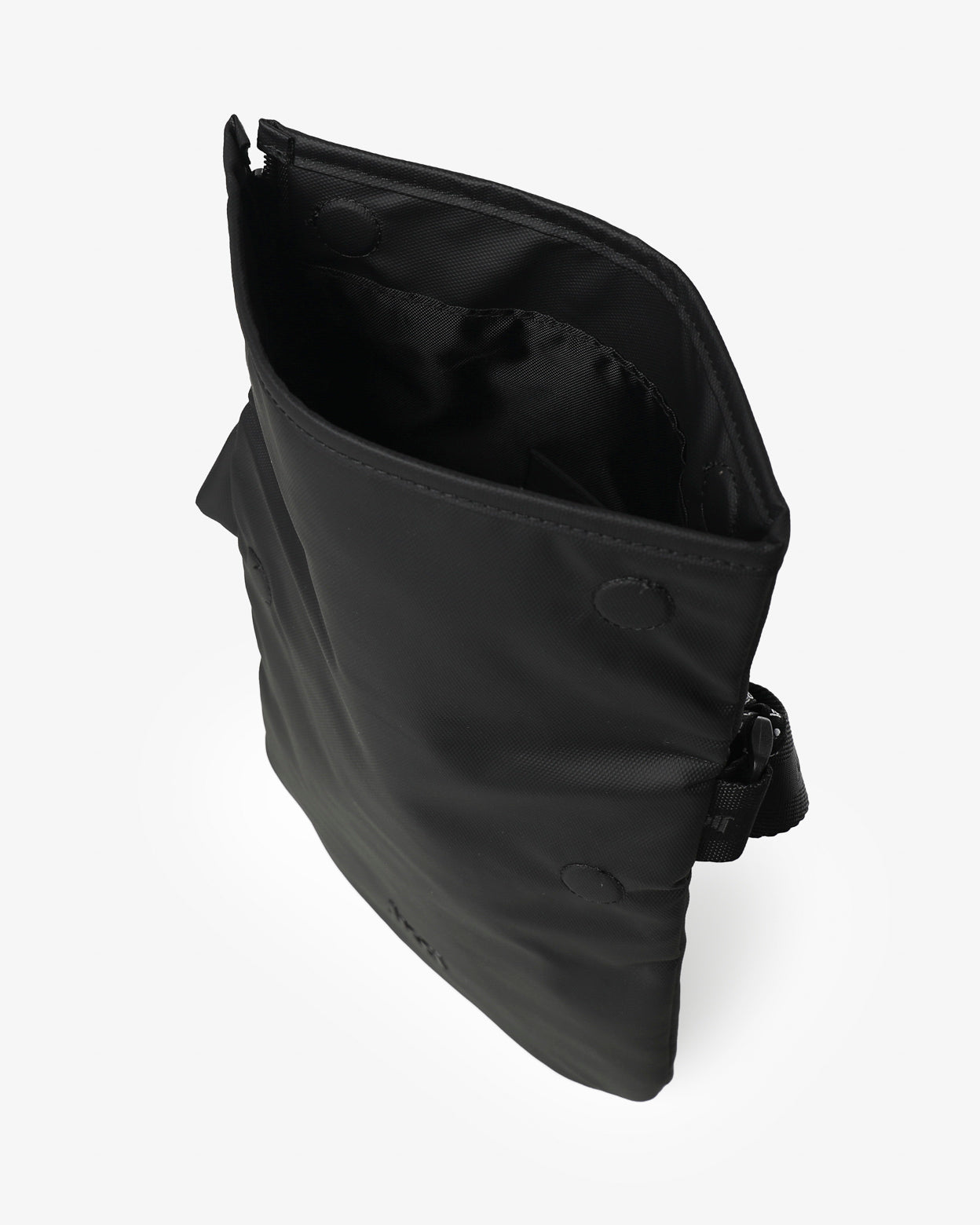 f64995525916e1291ea37f9b68a60166_NERO_JKBJ7HC05_5_001