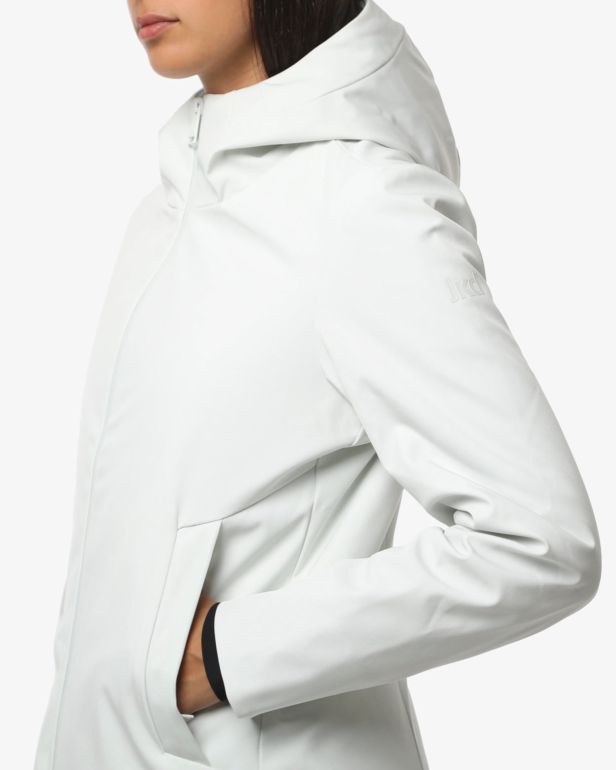 a2dc80bbfa384a1b0e747acaf8ccb97e_GHIACCIO_JKC17FC02D_30_185