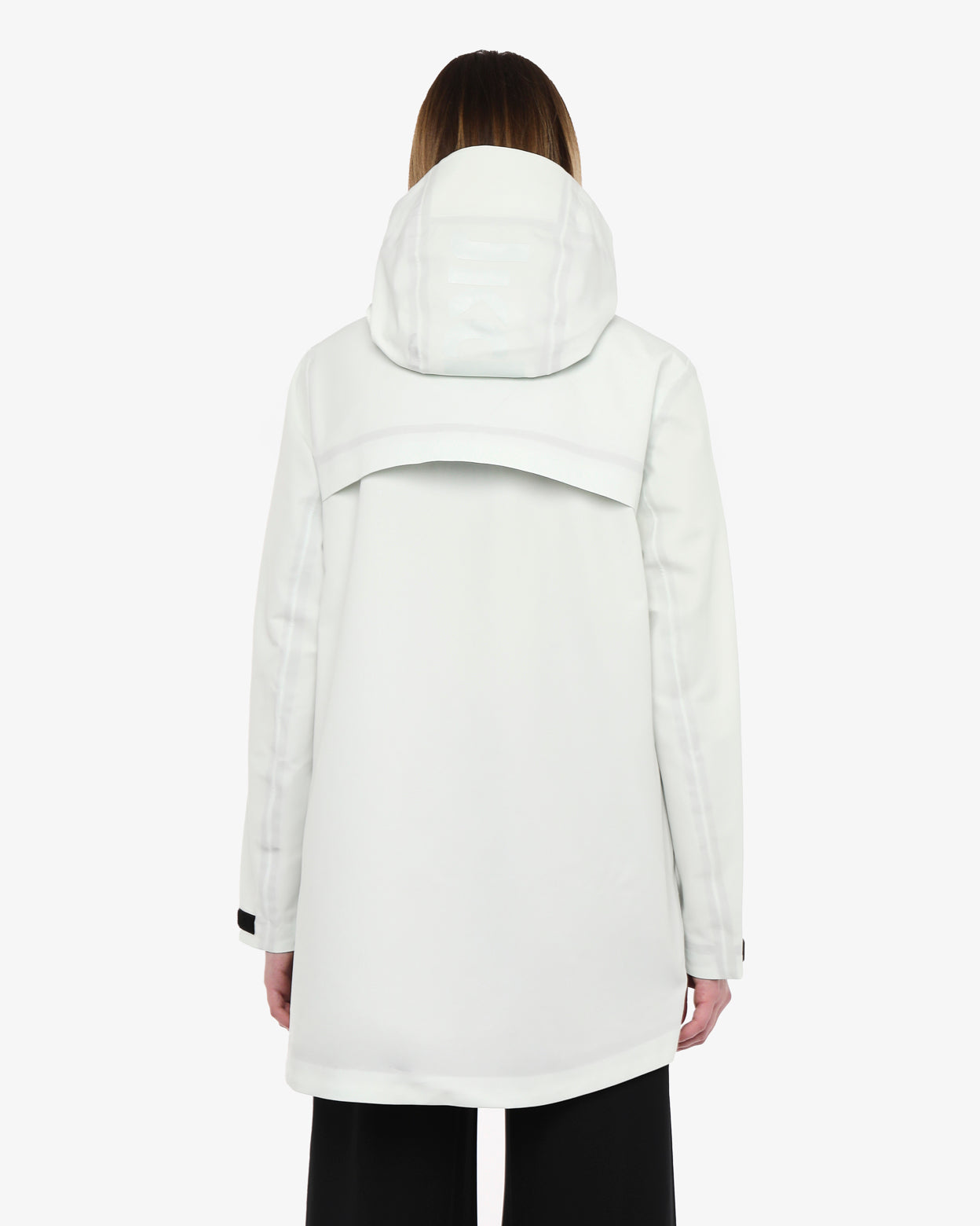 a2dc80bbfa384a1b0e747acaf8ccb97e_BIANCO_JKC17P901D_15_185