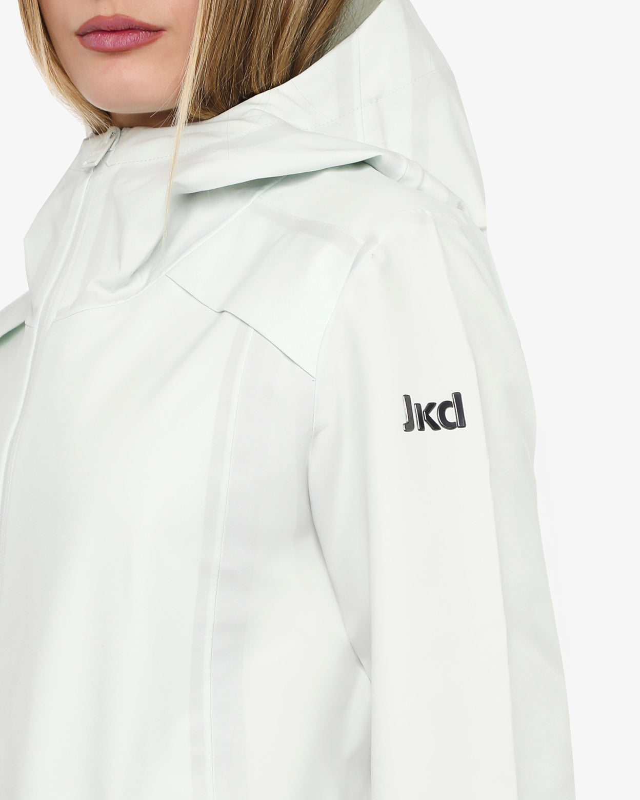 a2dc80bbfa384a1b0e747acaf8ccb97e_BIANCO_JKC17P901D_16_185