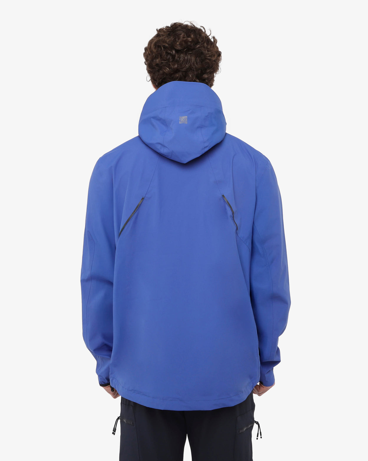 246ce8e5a853f85266f5f79b6a03b75b_BLU_JKC18MV01U_14_R63