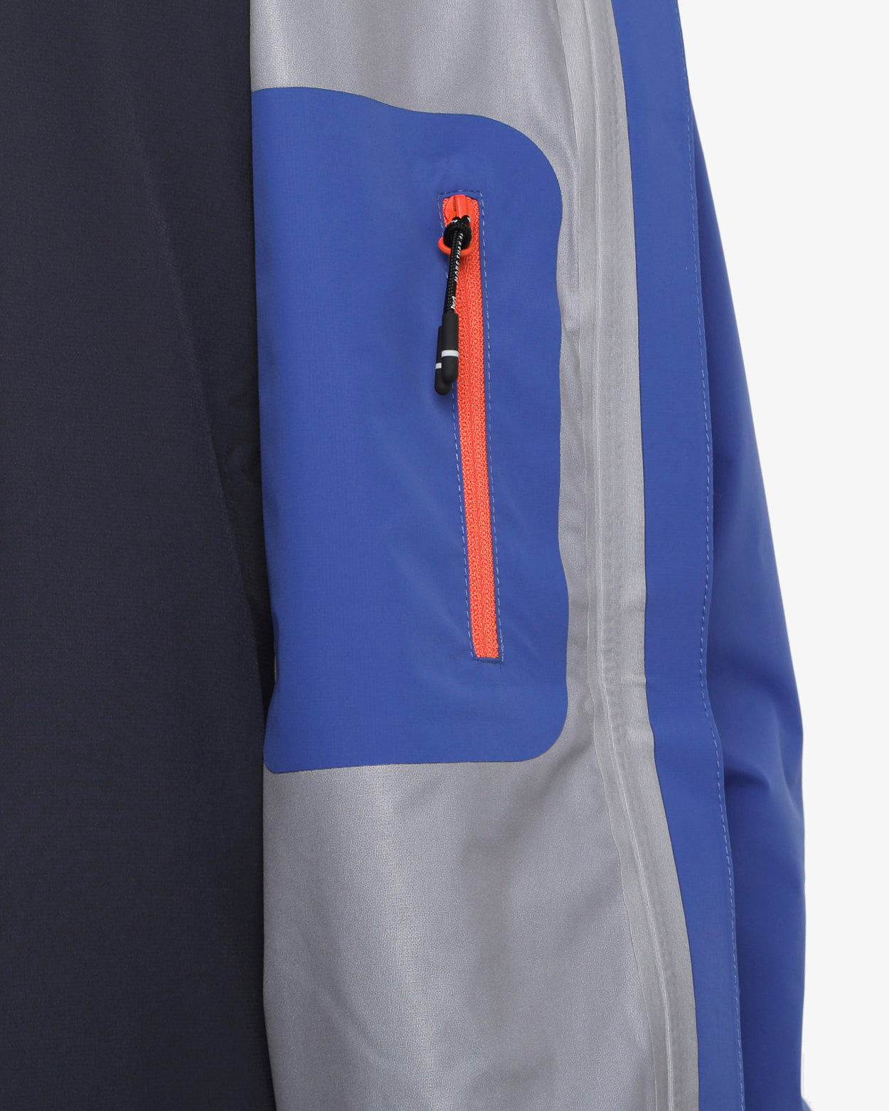 246ce8e5a853f85266f5f79b6a03b75b_BLU_JKC18MV01U_17_R63