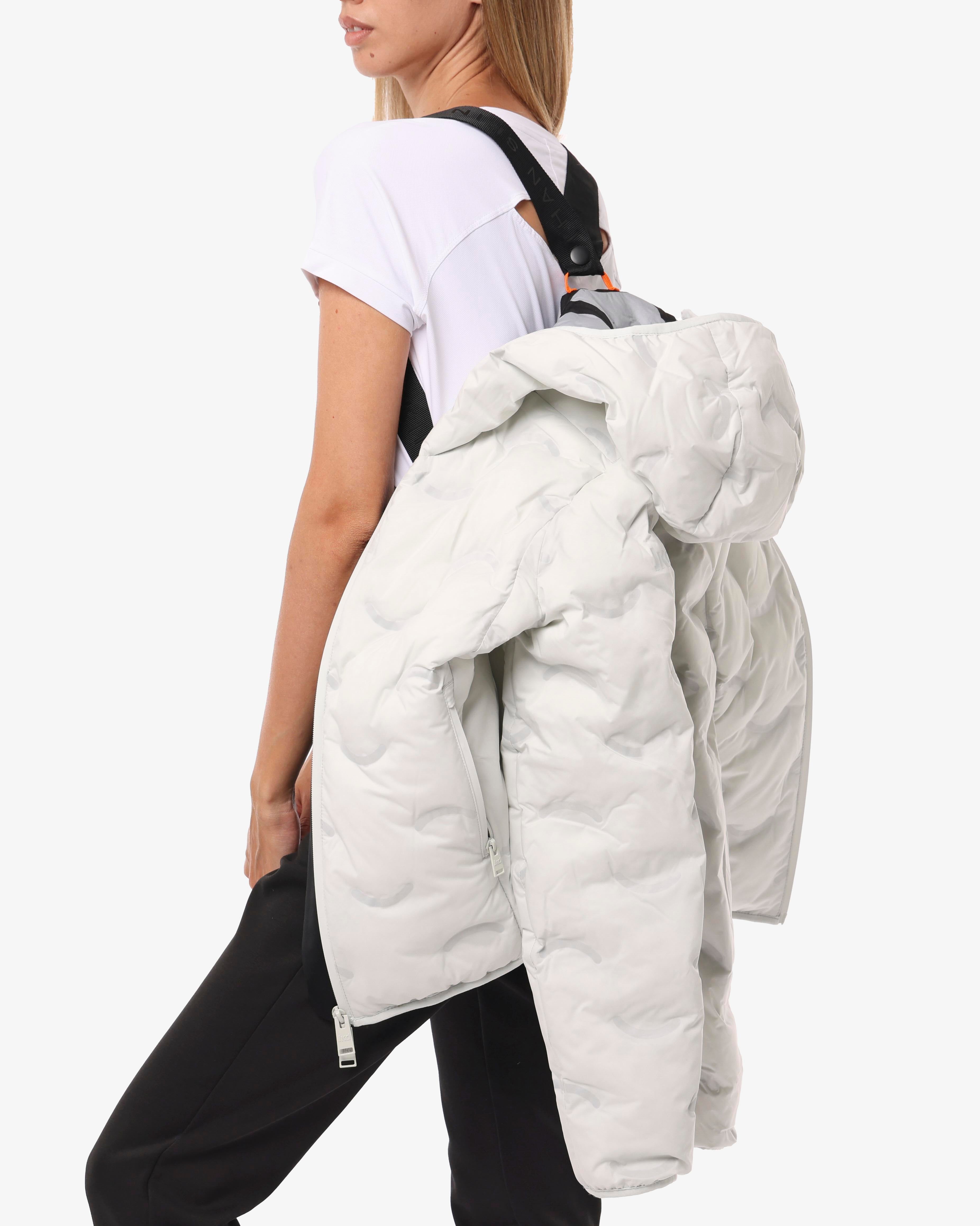 a2dc80bbfa384a1b0e747acaf8ccb97e_GHIACCIO_JKC19D707D_27_185