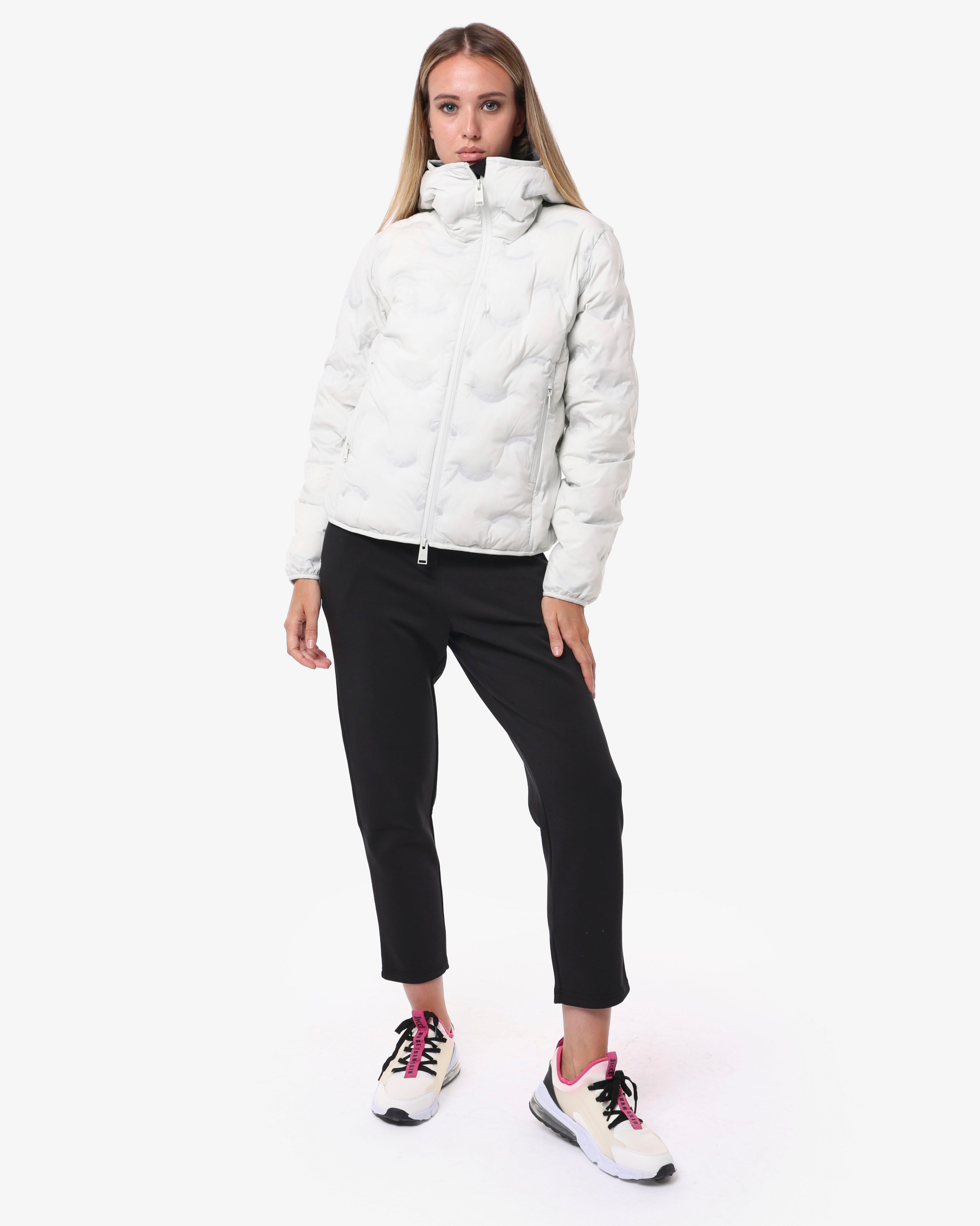 a2dc80bbfa384a1b0e747acaf8ccb97e_GHIACCIO_JKC19D707D_28_185