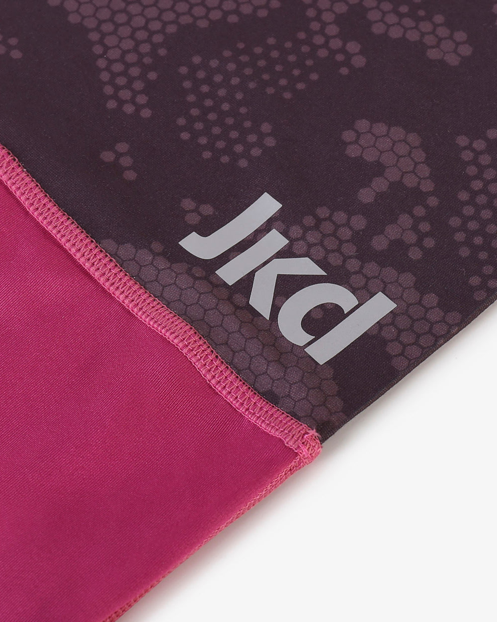 3d3a7b507bab86b5cdf1a0c3a403c0ba_VIOLA_JKFJ71901_6_E71