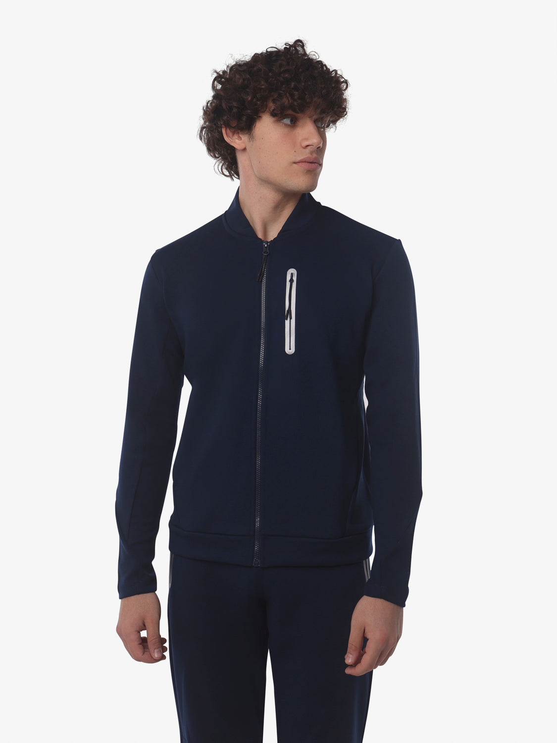 8614c9477a5d86f42a1da6b19d625392_BLU_JKFL65208U_21_028