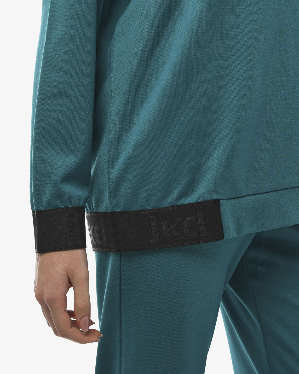 ec173cb60d93128f58d6b02056c67771_AZZURRO_JKFL6DO05D_19_R05