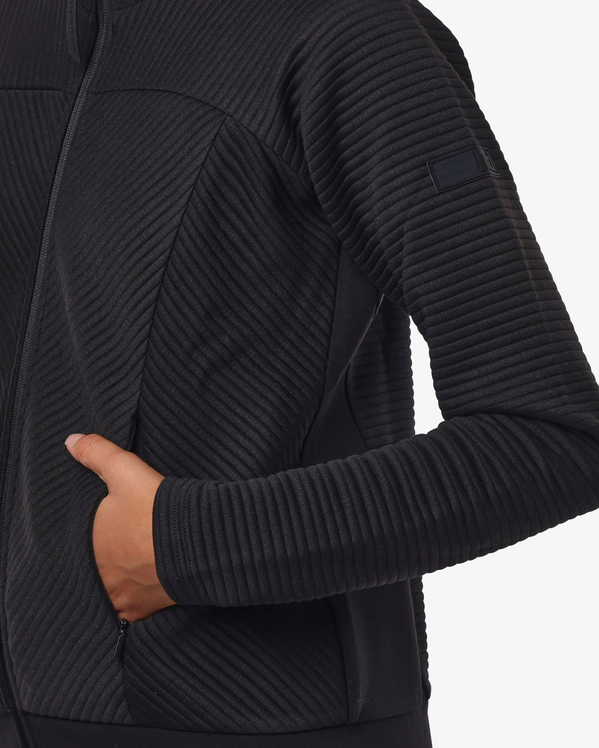 f64995525916e1291ea37f9b68a60166_NERO_JKFL6IX01D_14_001