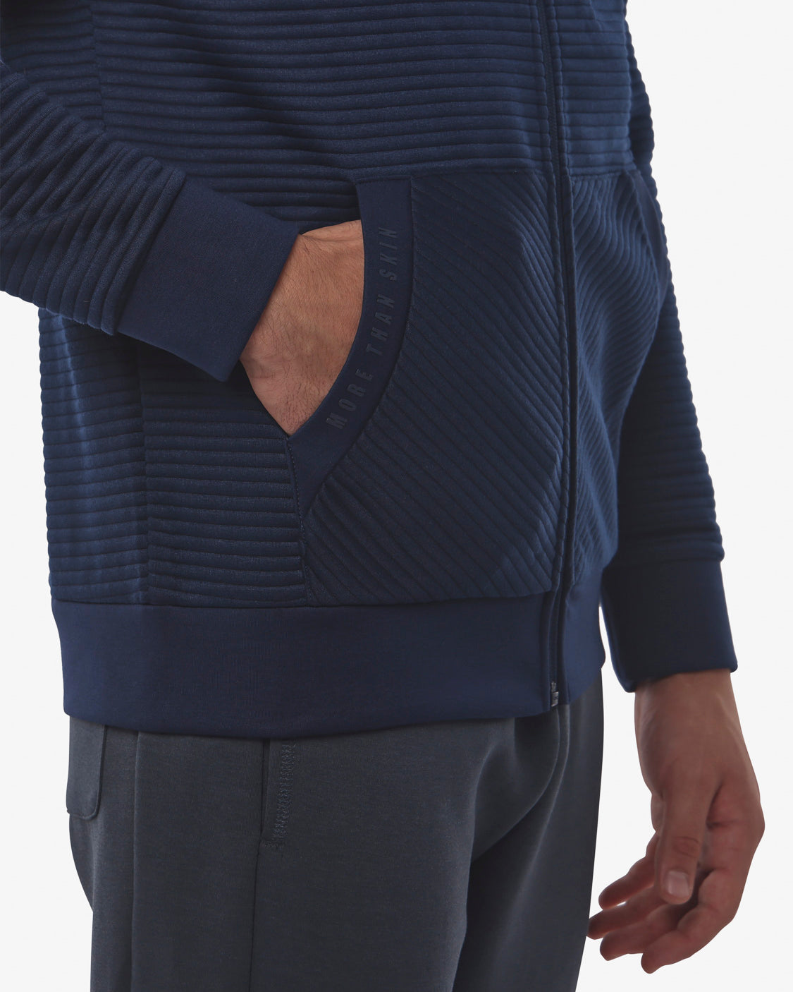 32219b48193382cac5ffaeb8eeaa9363_BLU_JKFL6IX02U_7_D82