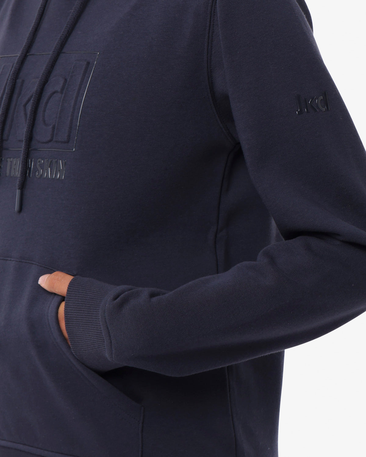 3b1ef929623d50d3394a35c5b9d16dd6_BLU_JKFL6SD02D_14_028