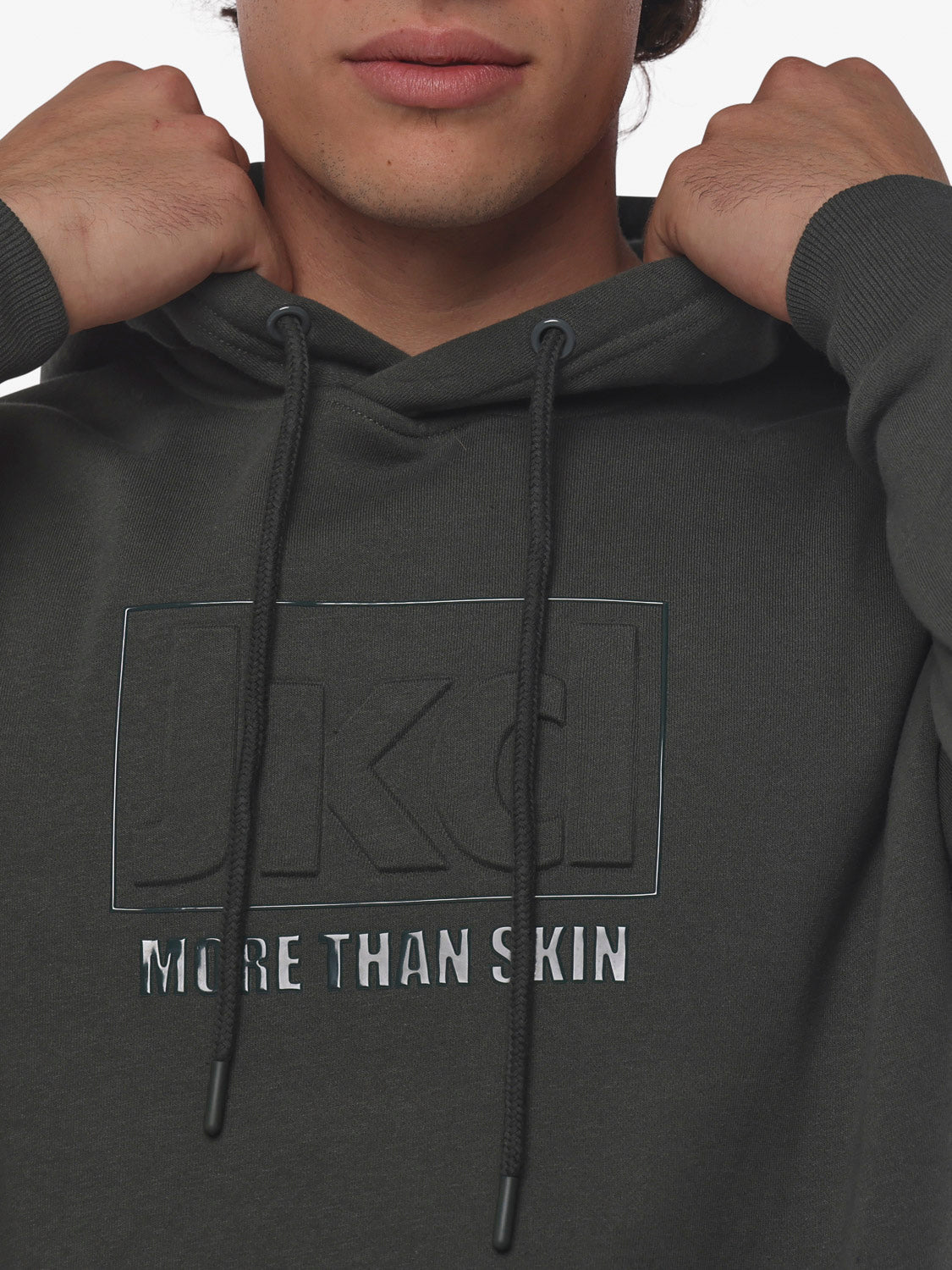 c57b8e9ffb37b1384e9299cd12886fdb_VERDE_JKFL6SD02U_11_Q11