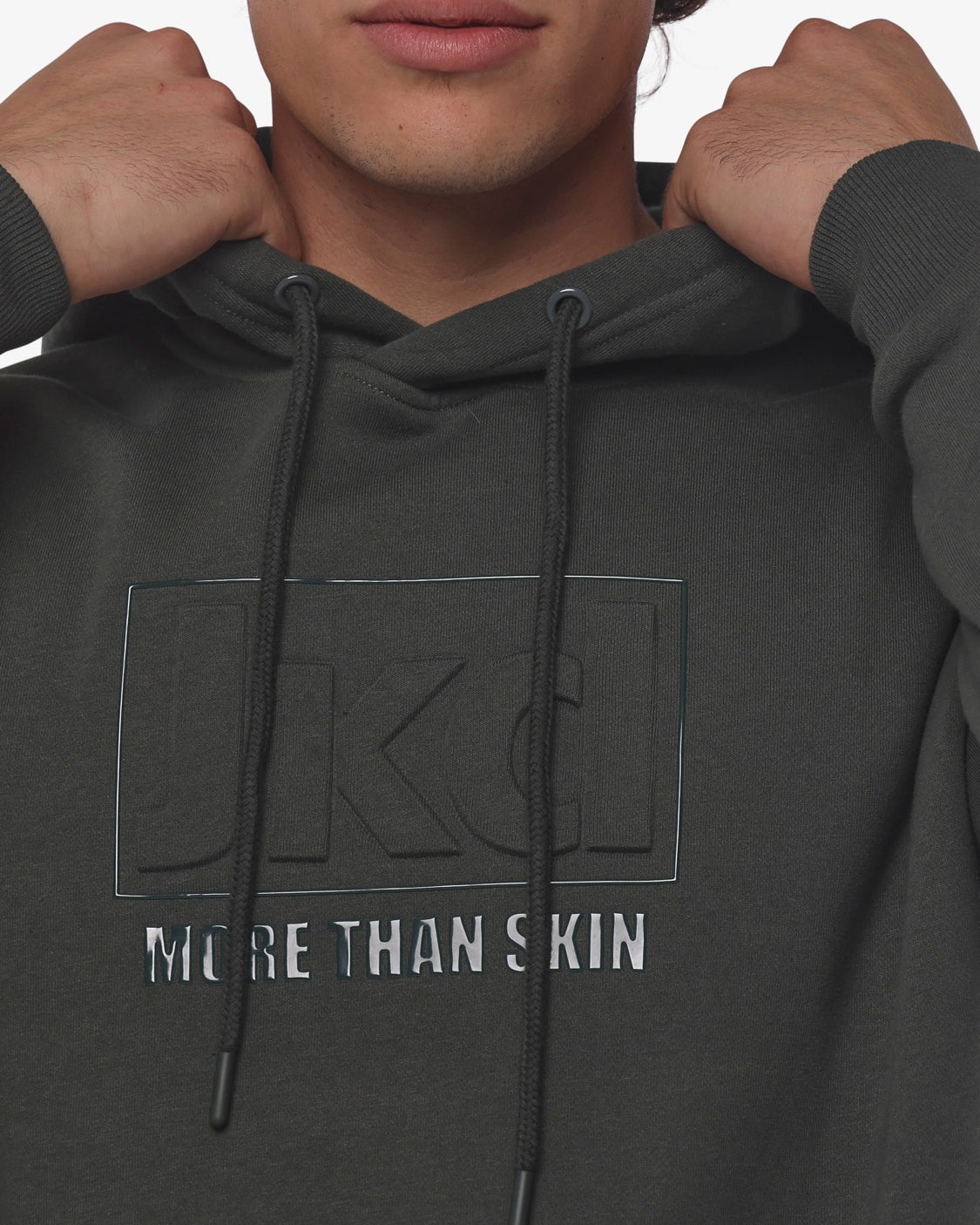 0c67b90e02f3194587f36af9730fc9e9_VERDE_JKFL6SD02U_11_Q11