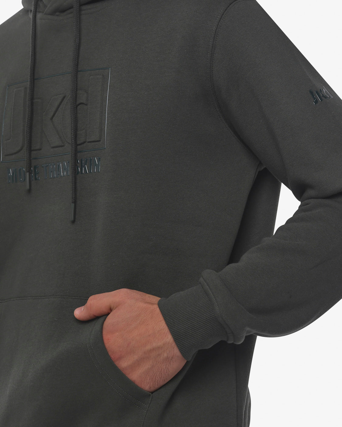 0c67b90e02f3194587f36af9730fc9e9_VERDE_JKFL6SD02U_12_Q11