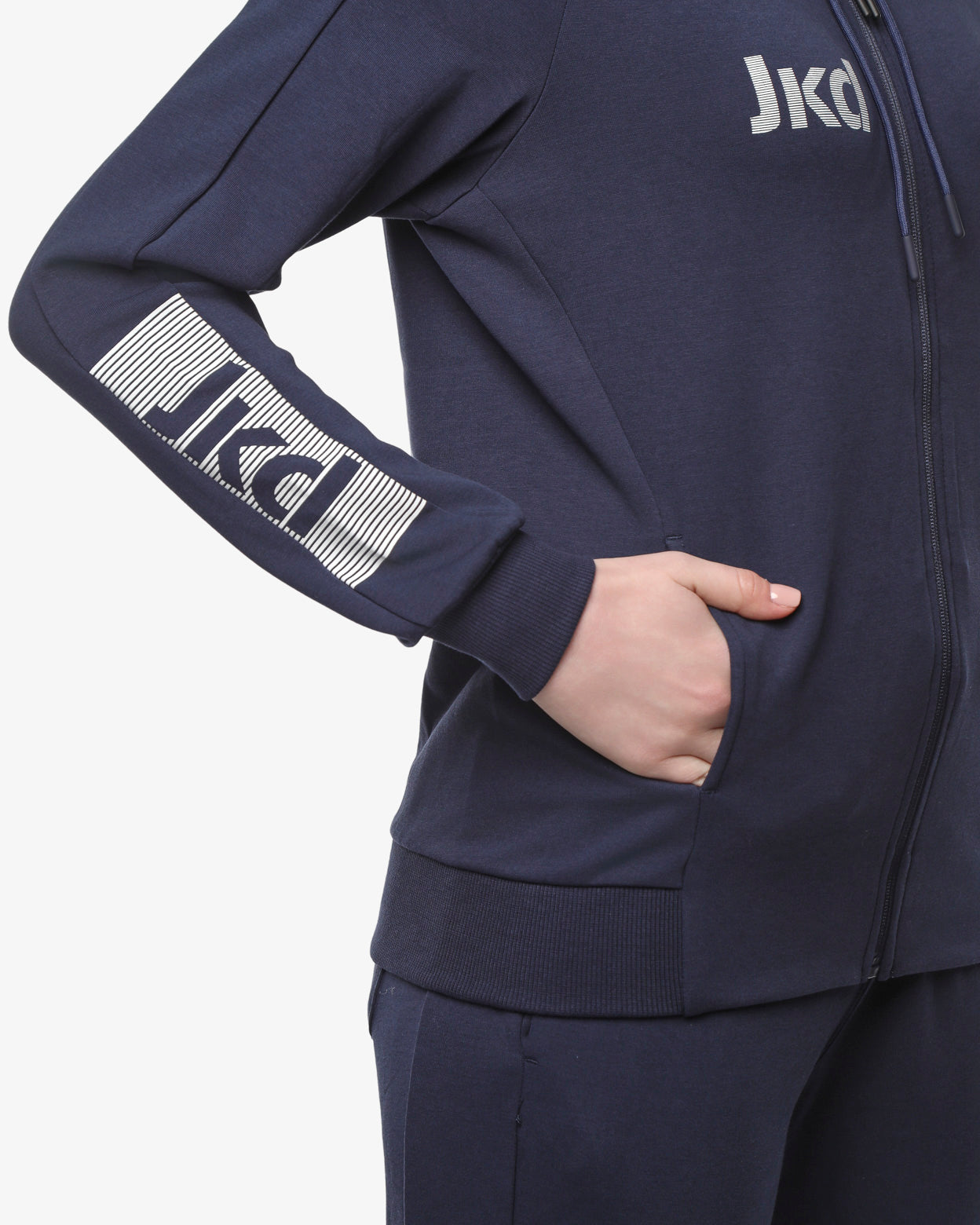 3b1ef929623d50d3394a35c5b9d16dd6_BLU_JKFL6YB02X_32_028