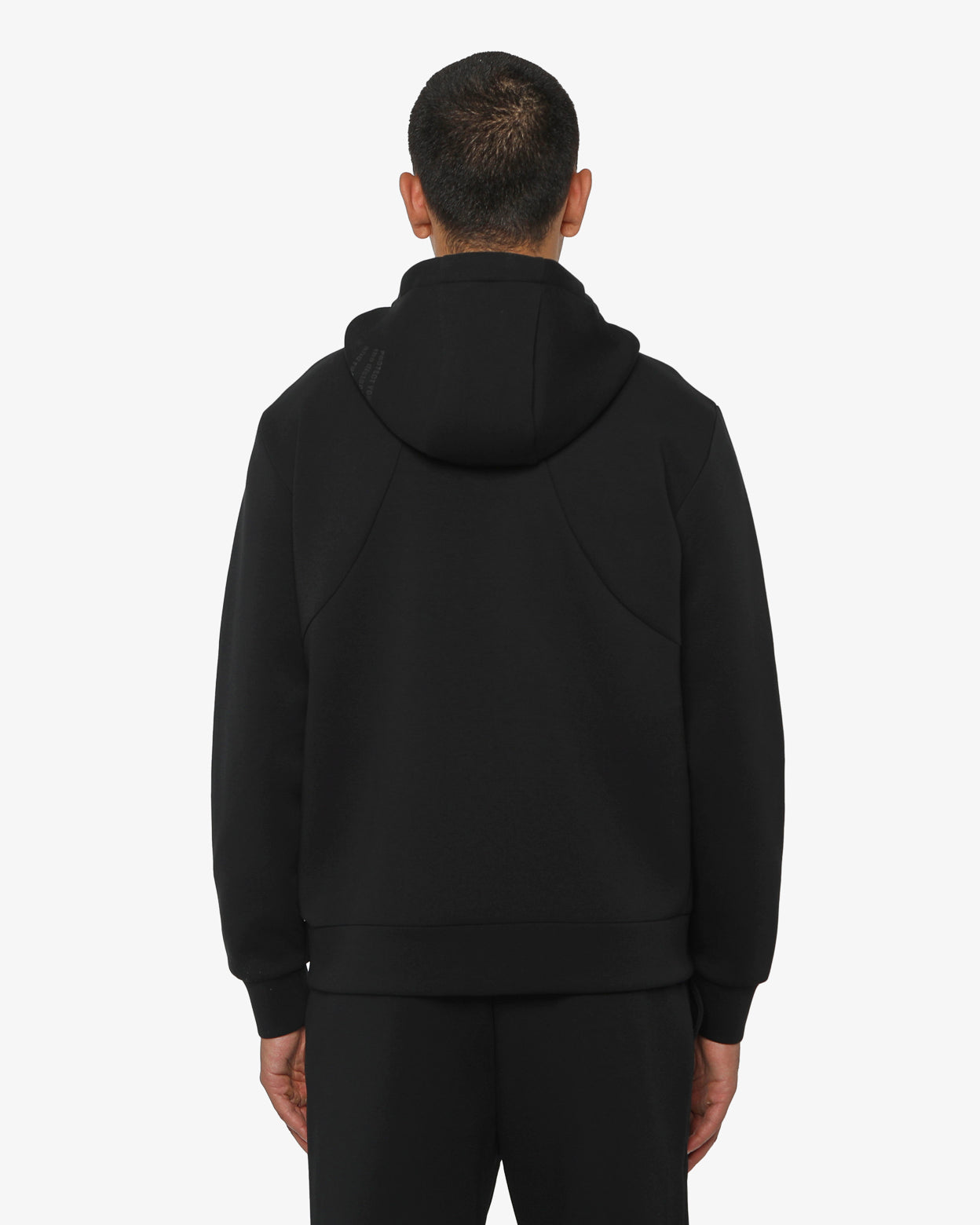 f64995525916e1291ea37f9b68a60166_NERO_JKFL7FJ05U_2_001