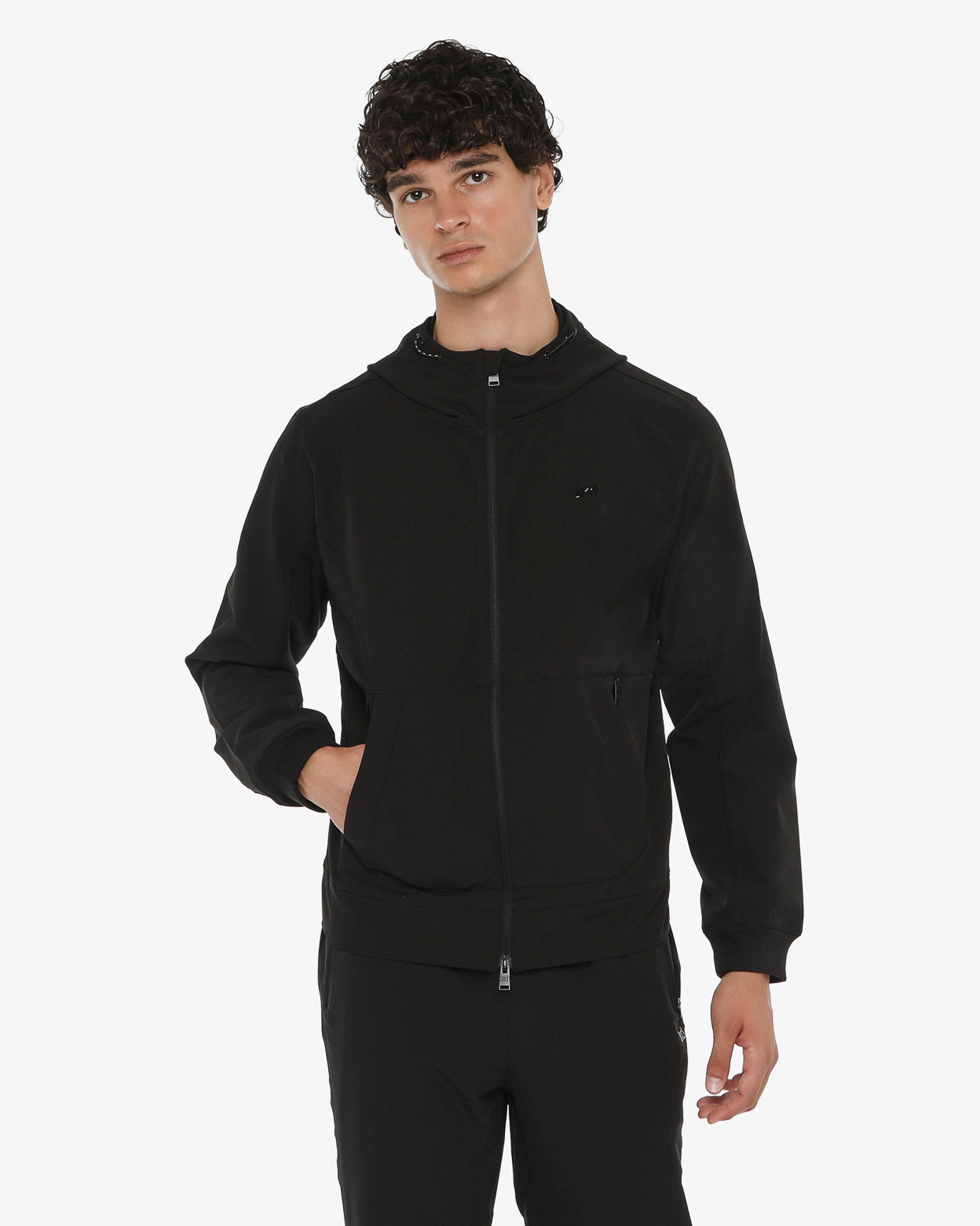 f64995525916e1291ea37f9b68a60166_NERO_JKFL88O15U_1_001