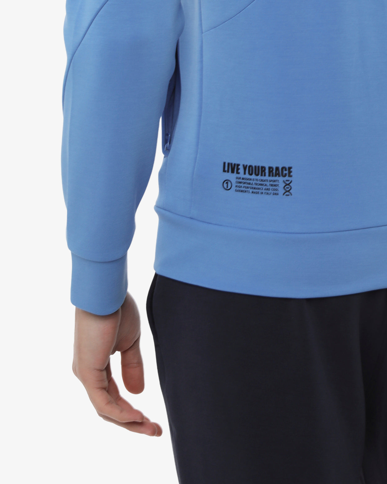 7ae1b98d9e4a8805d93bd08934e0a1bb_BLU_CIELO_JKFL8NC01U_17_075