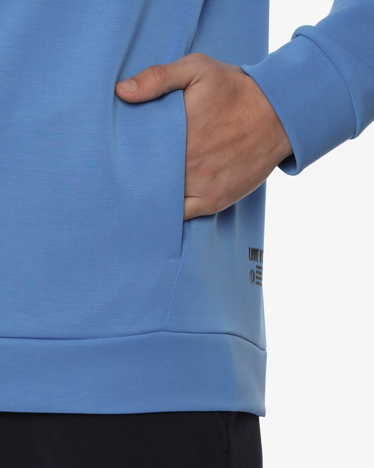 7ae1b98d9e4a8805d93bd08934e0a1bb_BLU_CIELO_JKFL8NC02U_16_075