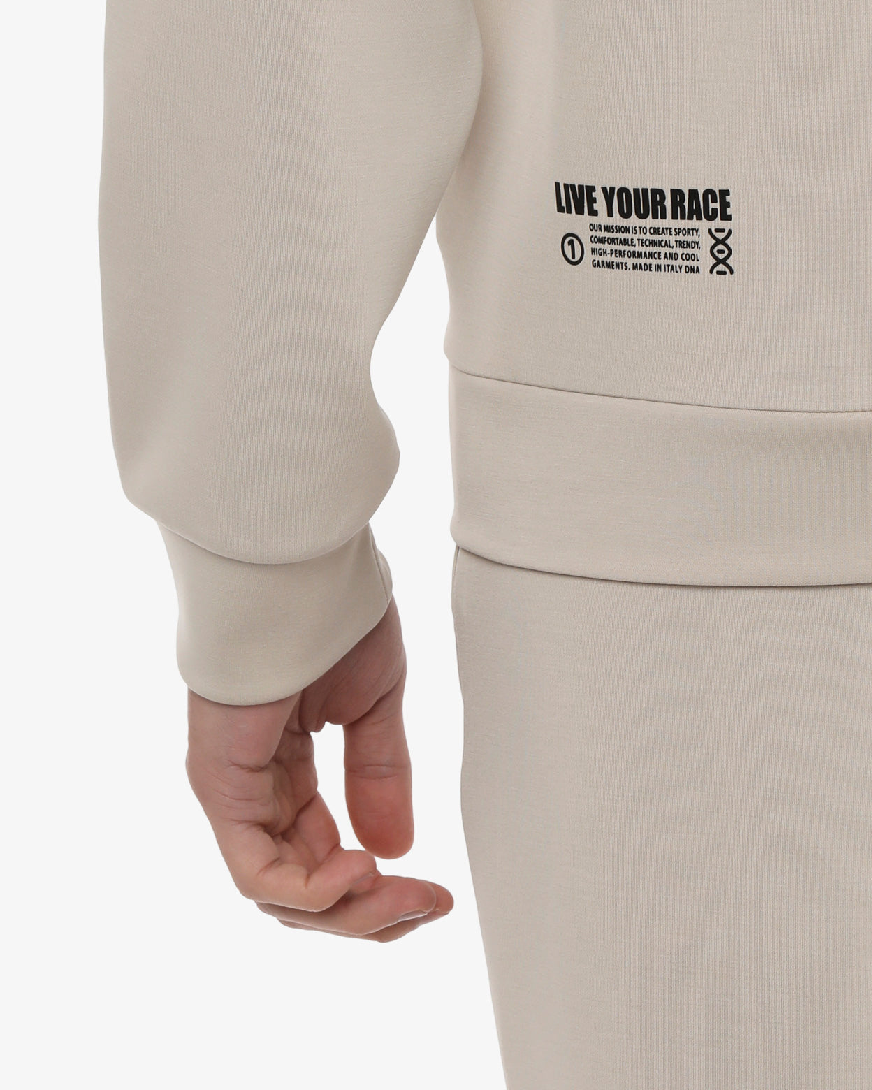 2a52ba6e26e550c59e15affa051e478b_CAMEL_JKFL8NC02U_29_259