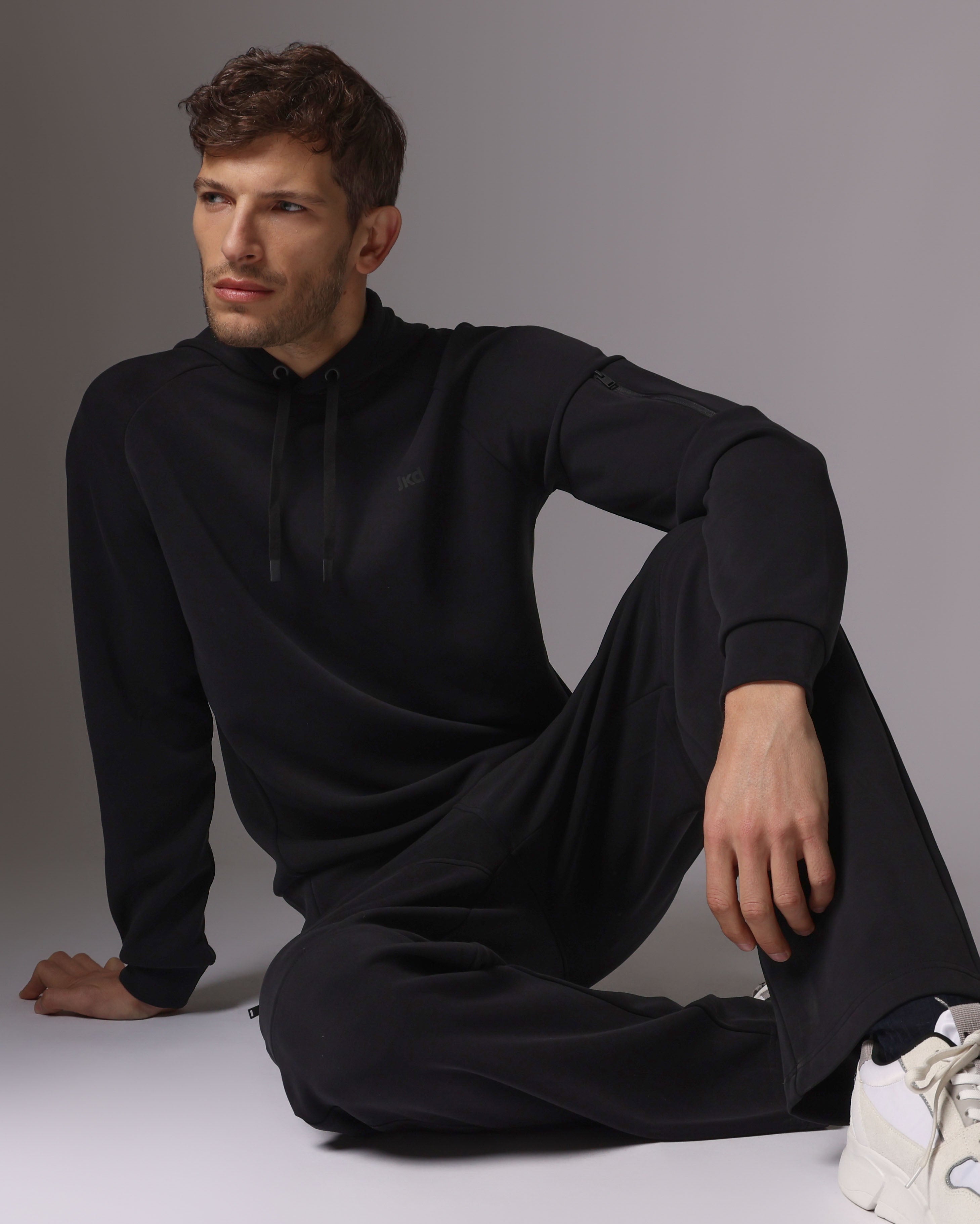 f64995525916e1291ea37f9b68a60166_NERO_JKFL8NC05U_5_001