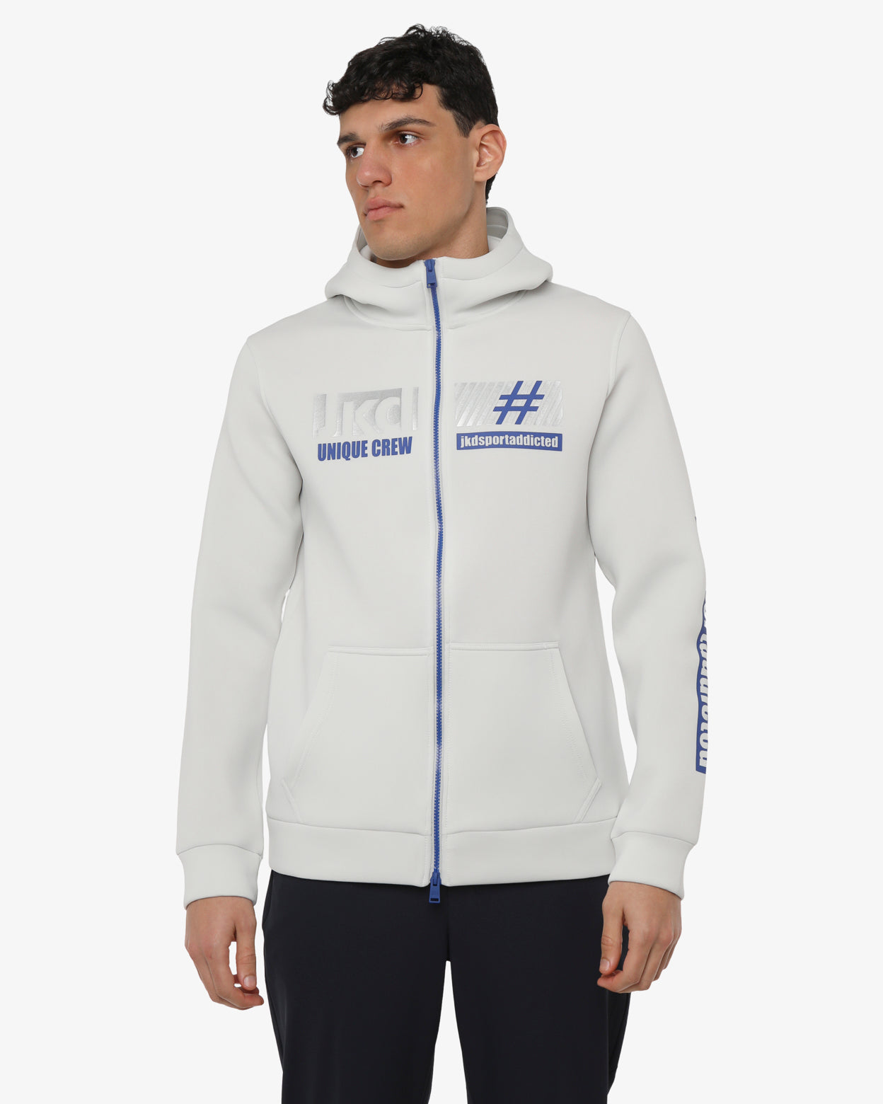 a2dc80bbfa384a1b0e747acaf8ccb97e_GHIACCIO_JKFL9AM01U_19_185