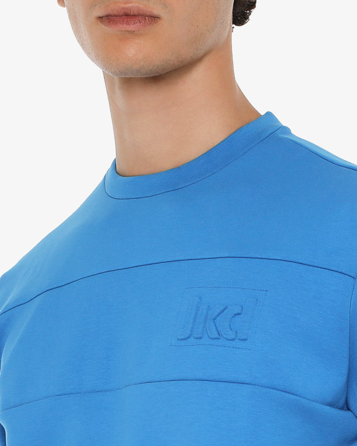 8614c9477a5d86f42a1da6b19d625392_BLU_JKFL9D702U_21_184