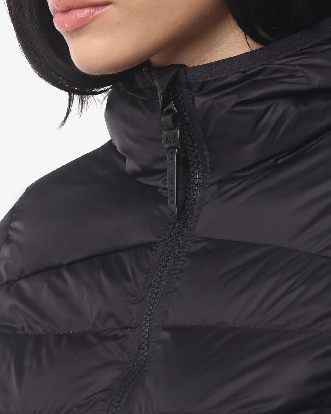 f64995525916e1291ea37f9b68a60166_NERO_JKGC4V401D_29_001