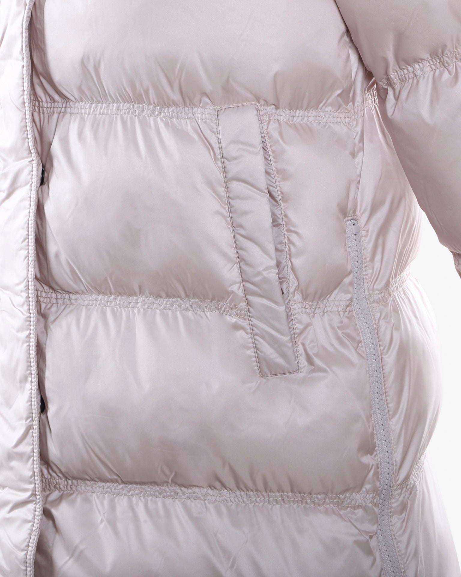 a2dc80bbfa384a1b0e747acaf8ccb97e_BIANCO_JKGC5XN01D_10_185