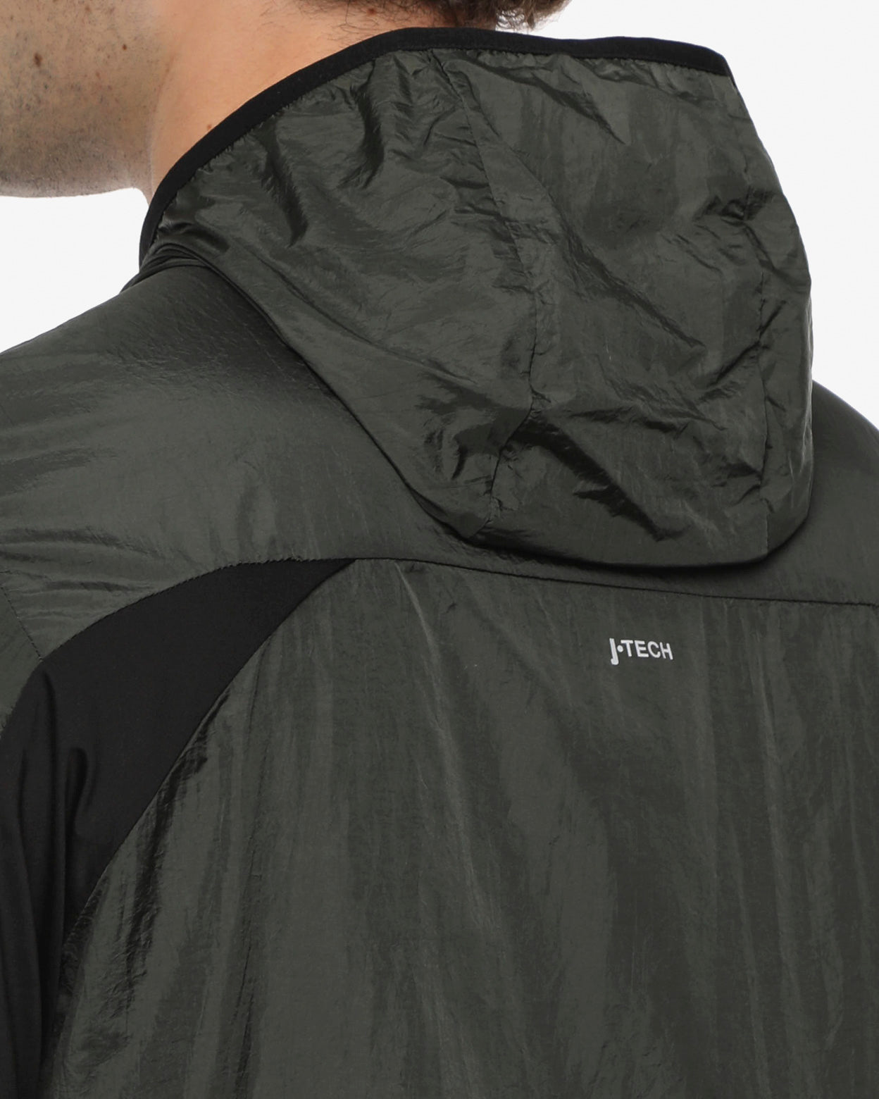 2cf8f83b1d1294098cd81e10bf3a4b5e_VERDE_JKGC6FD05U_18_663