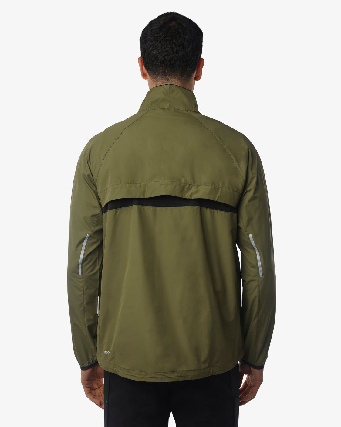 641476190eddcc8b27453f72327c6673_VERDE_JKGC6XK01U_12_938