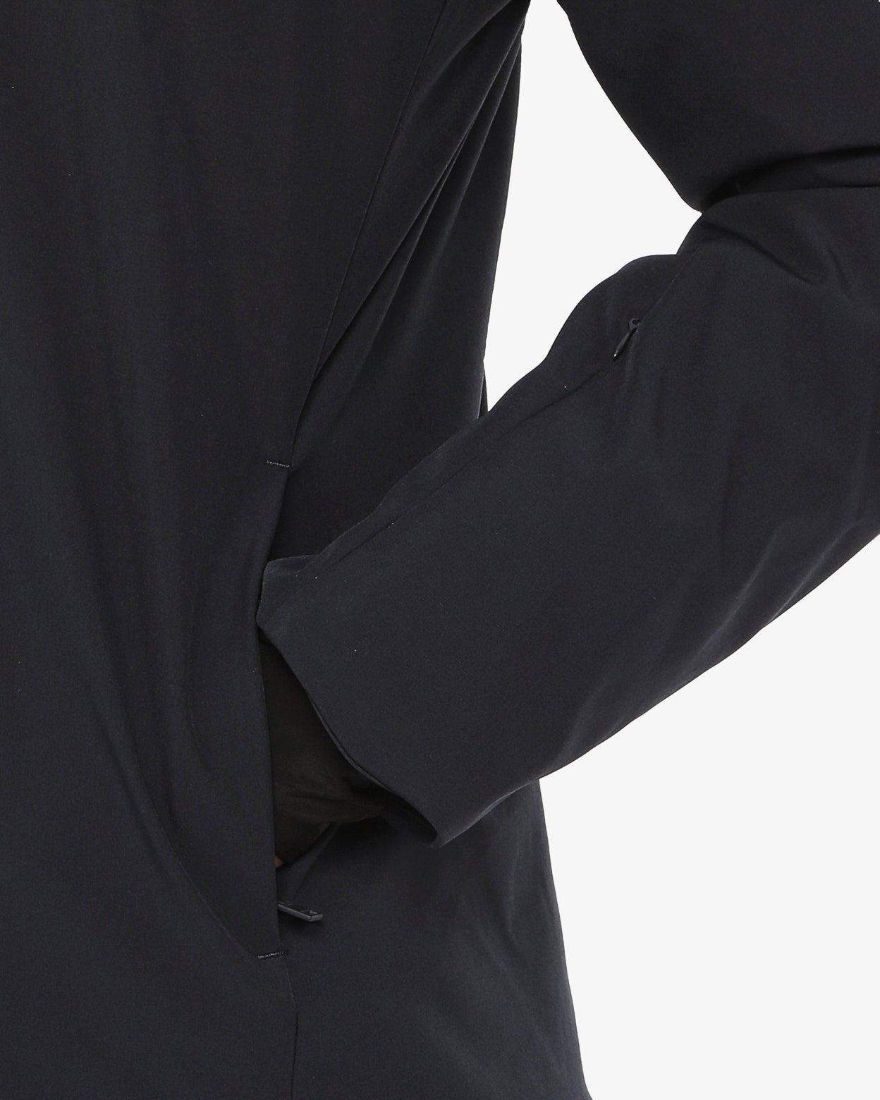 3b1ef929623d50d3394a35c5b9d16dd6_BLU_JKGC7FC03U_24_028