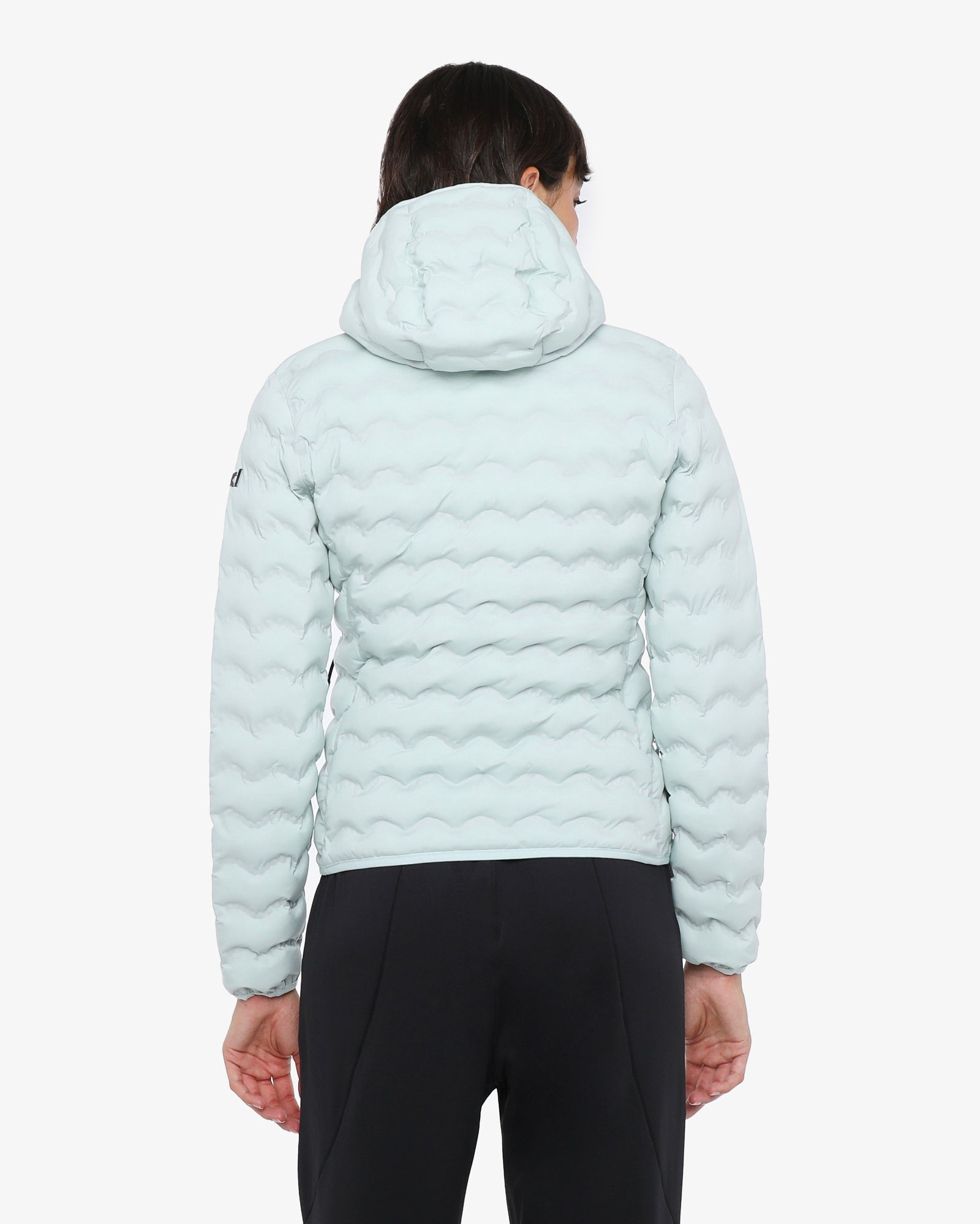 1106ca35dcff9e0689436c96512af994_VERDE_JKGC7FI01D_27_P52