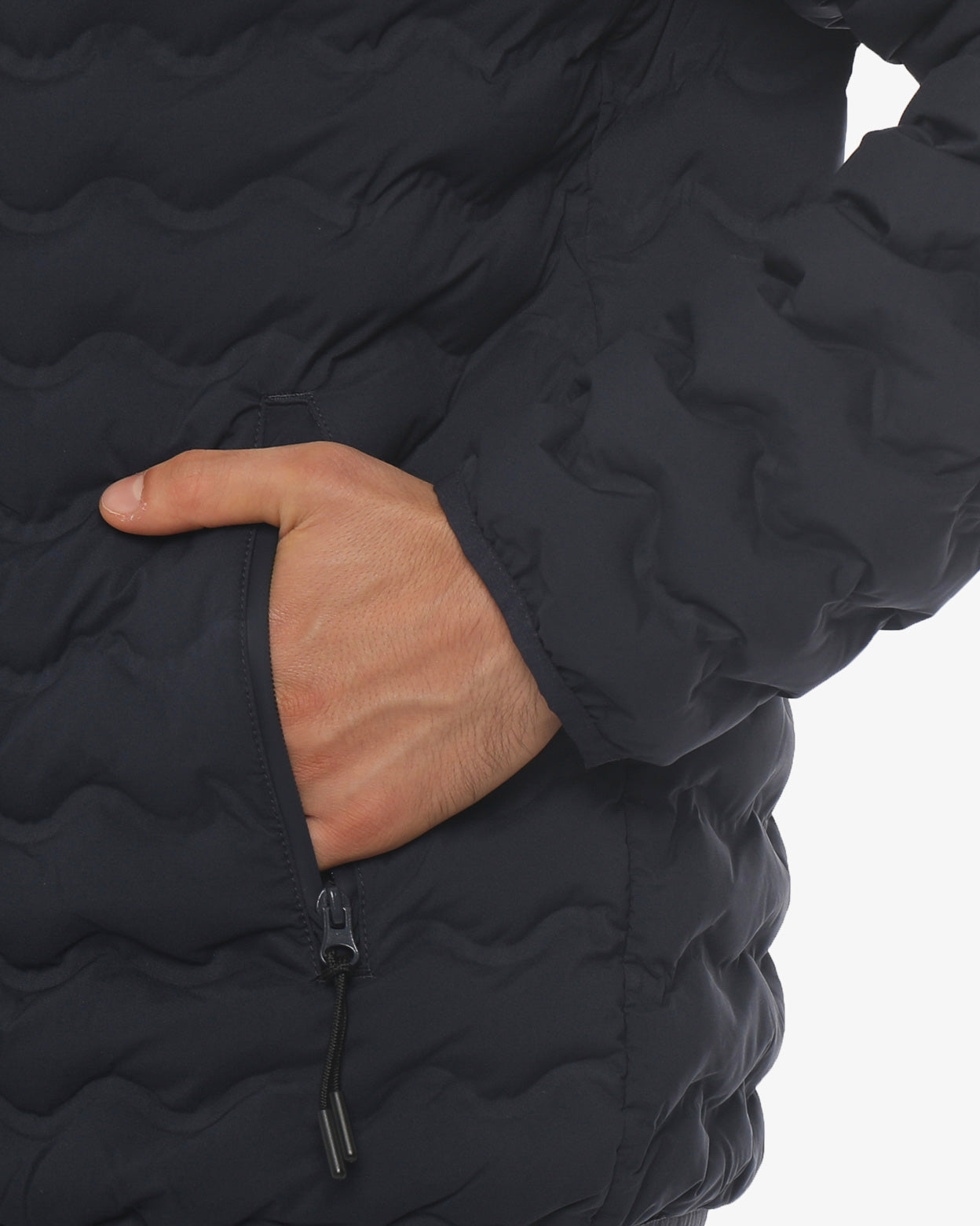 3b1ef929623d50d3394a35c5b9d16dd6_BLU_JKGC7FI01U_17_028