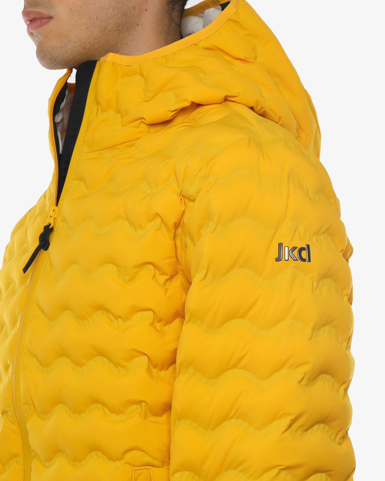 0be94228a5f7d85bfe4ef3130f7c9eb8_GIALLO_JKGC7FI01U_23_033