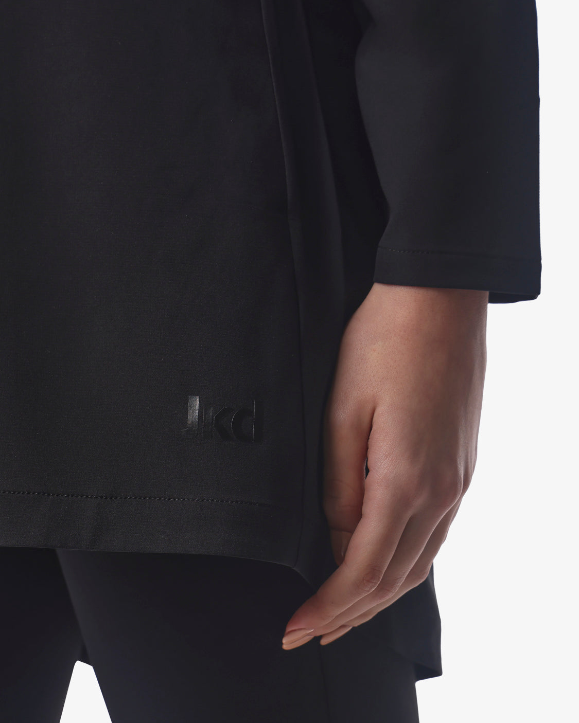 f64995525916e1291ea37f9b68a60166_NERO_JKGC7GV02D_3_001