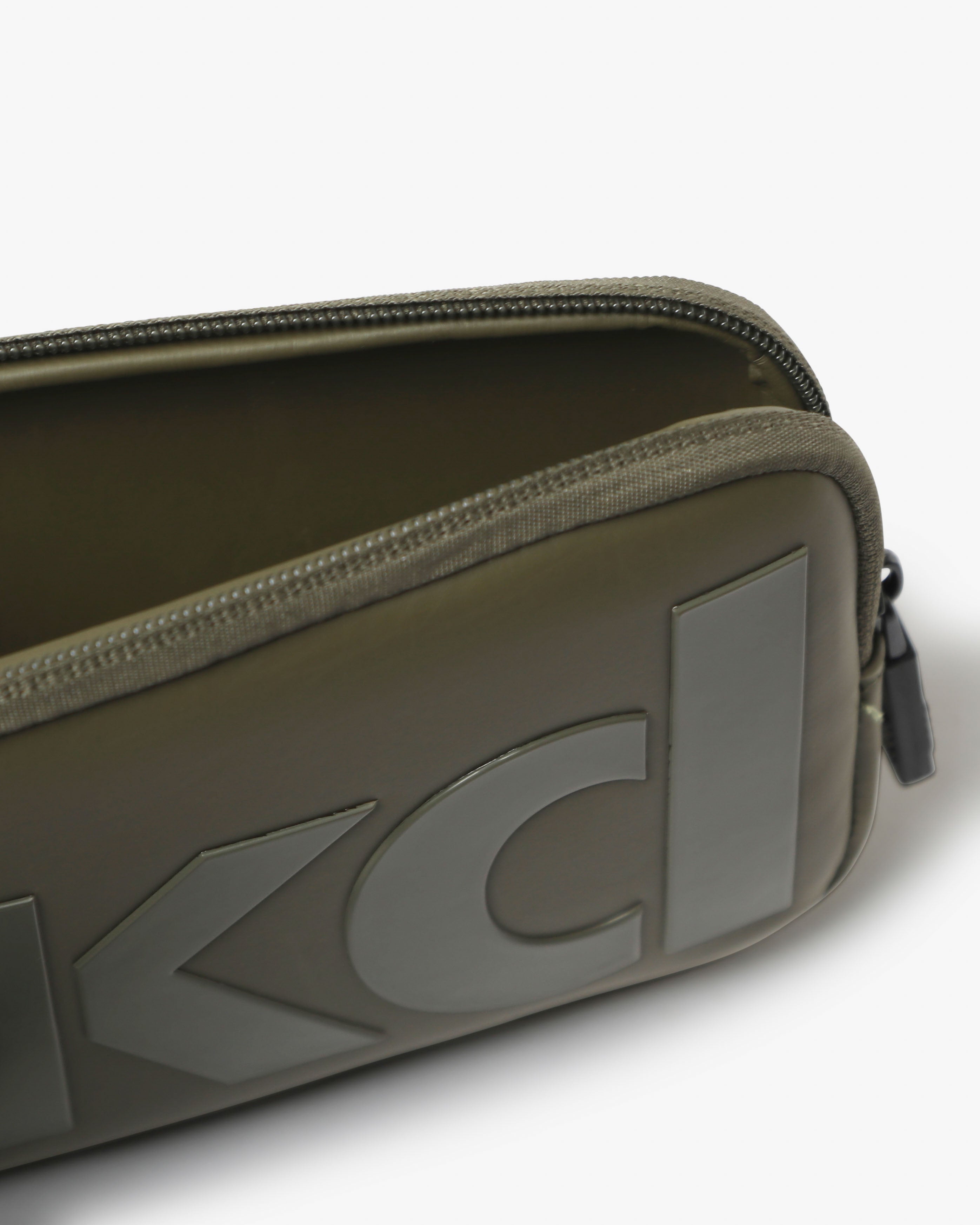 d42da4abc1cf2fbd4a0139bf1ee6bfa6_VERDE_MILITARE_JKJB9ZK671GM_20_155