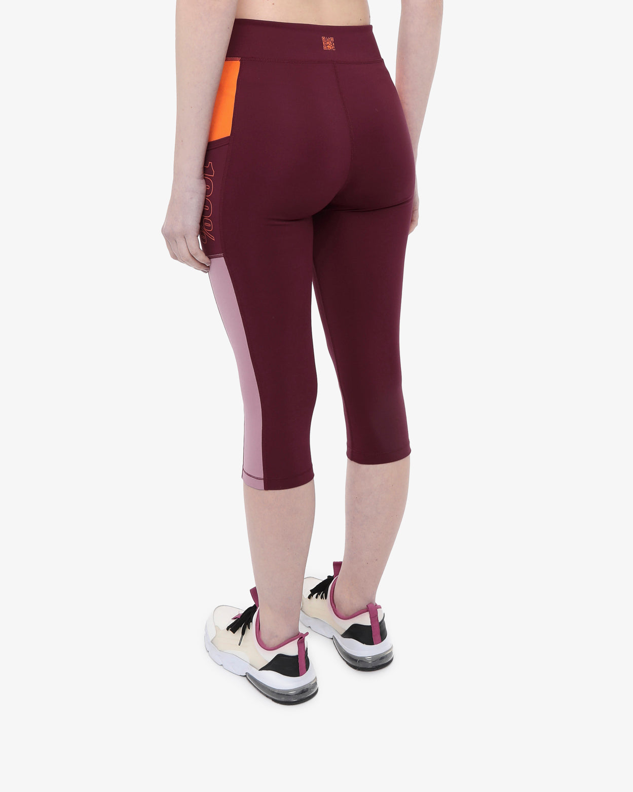 2e368893c316aa5e5fd65a6885c166f0_BORGOGNA_JKLG8NU02D_14_072