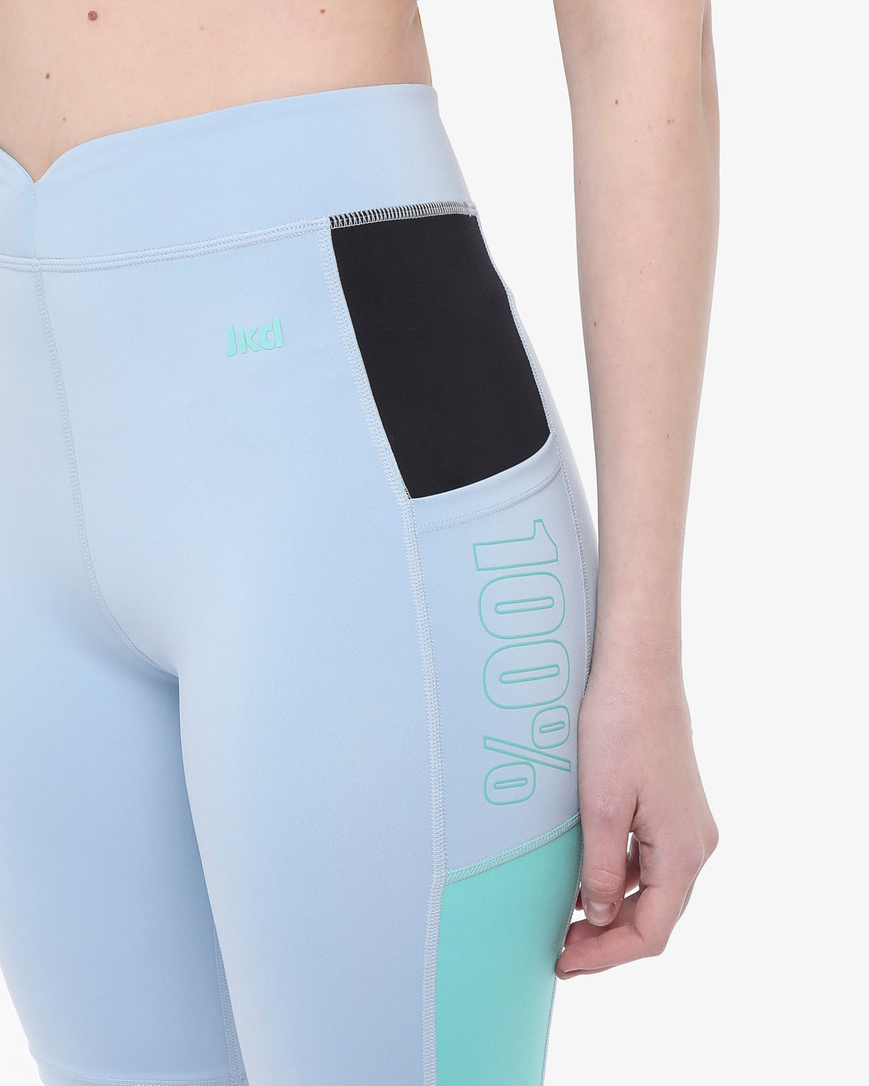 2621a76d077acd2d35dbee820c6a36ea_AZZURRO_JKLG8NU03D_9_018