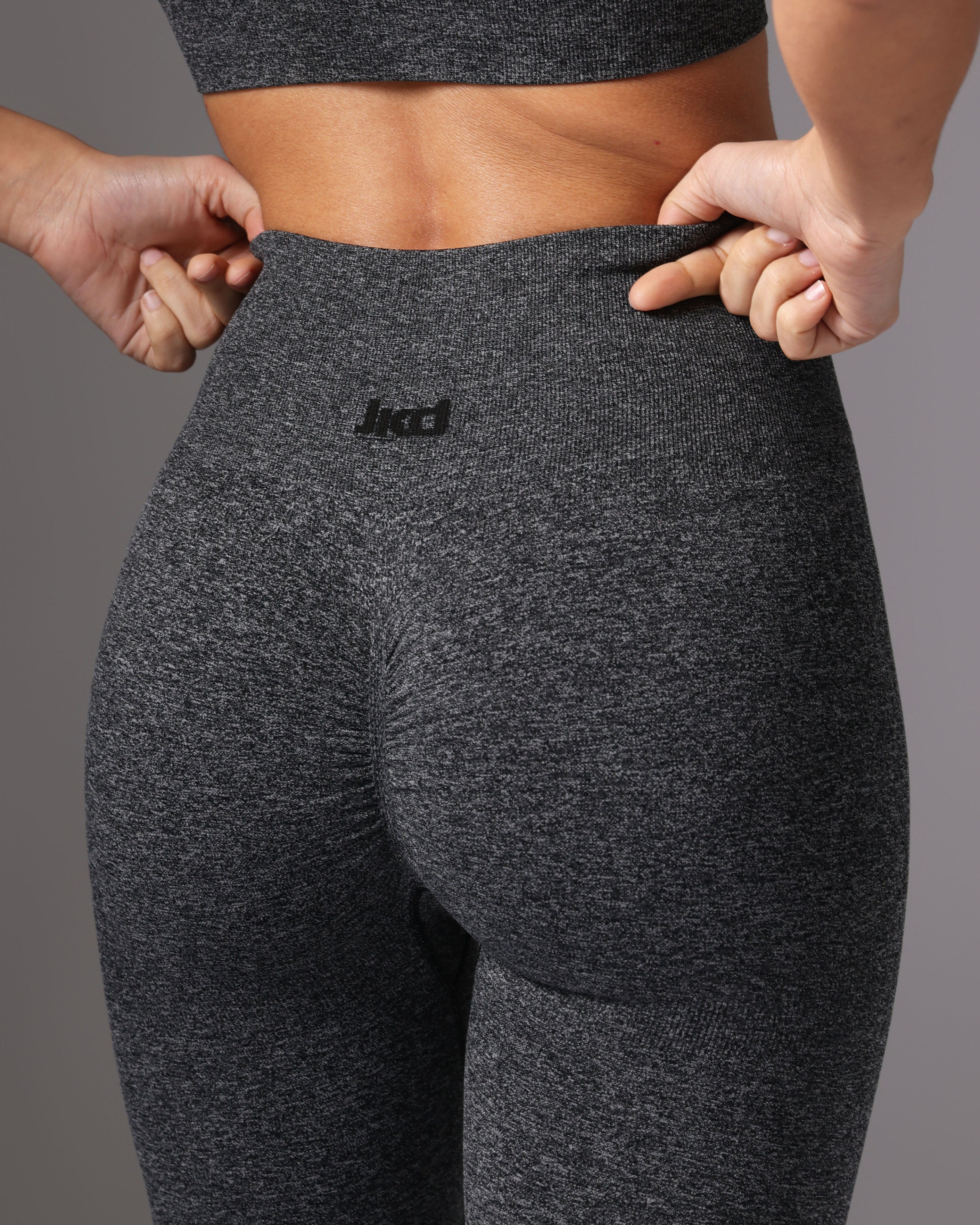 f64995525916e1291ea37f9b68a60166_NERO_JKLG9G304D_45_001