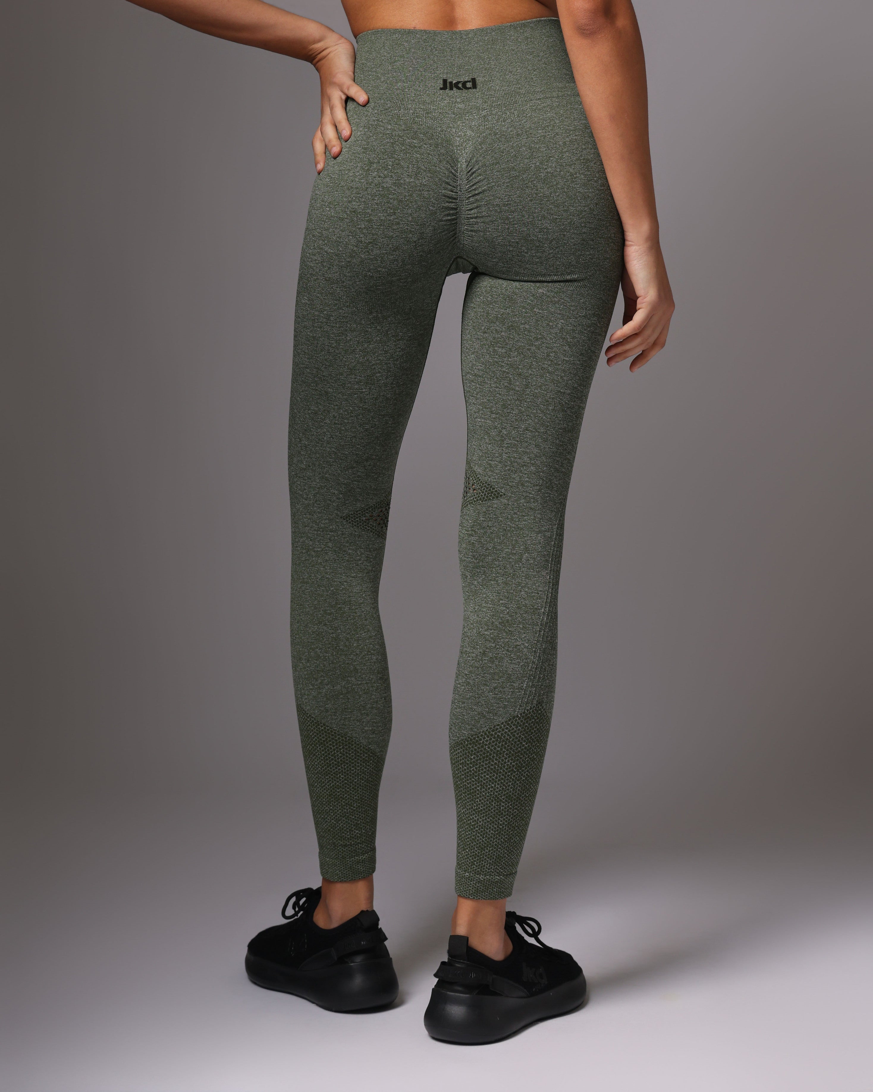 2cf8f83b1d1294098cd81e10bf3a4b5e_VERDE_JKLG9G304D_51_663