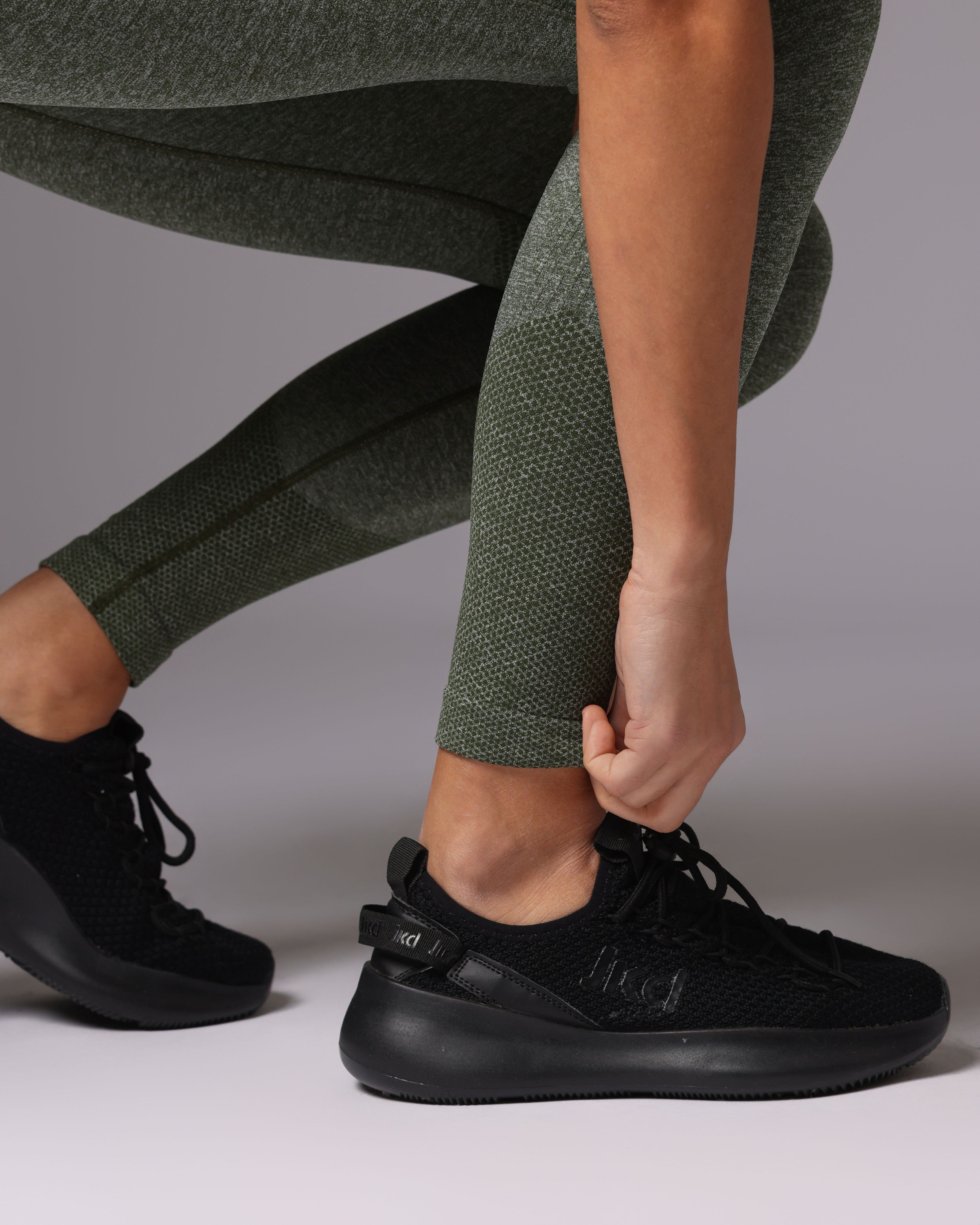 2cf8f83b1d1294098cd81e10bf3a4b5e_VERDE_JKLG9G304D_53_663