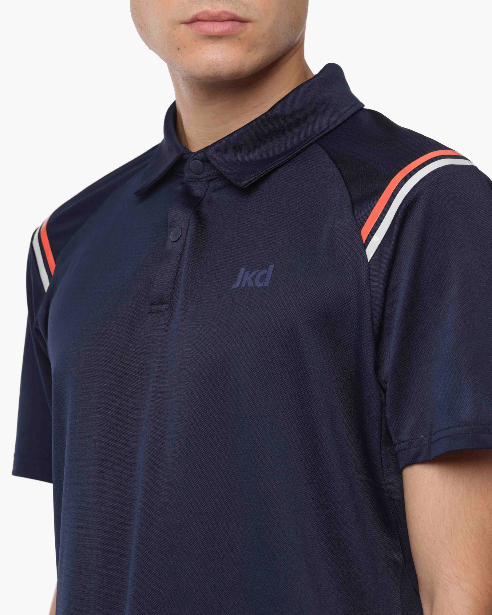 8614c9477a5d86f42a1da6b19d625392_BLU_JKMA5IP04U_18_028