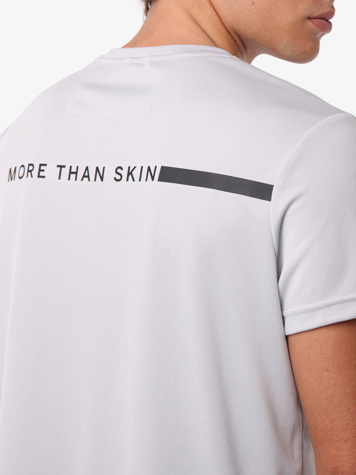 a2dc80bbfa384a1b0e747acaf8ccb97e_BIANCO_JKMA6DU05U_20_185