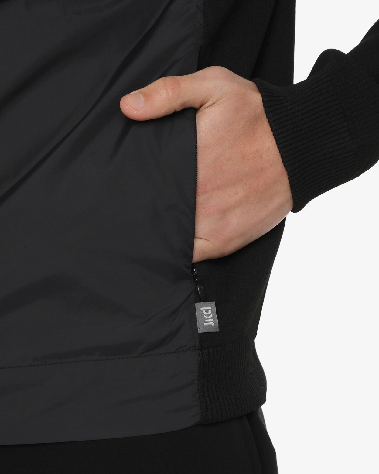 f64995525916e1291ea37f9b68a60166_NERO_JKMU7PD02U_12_001