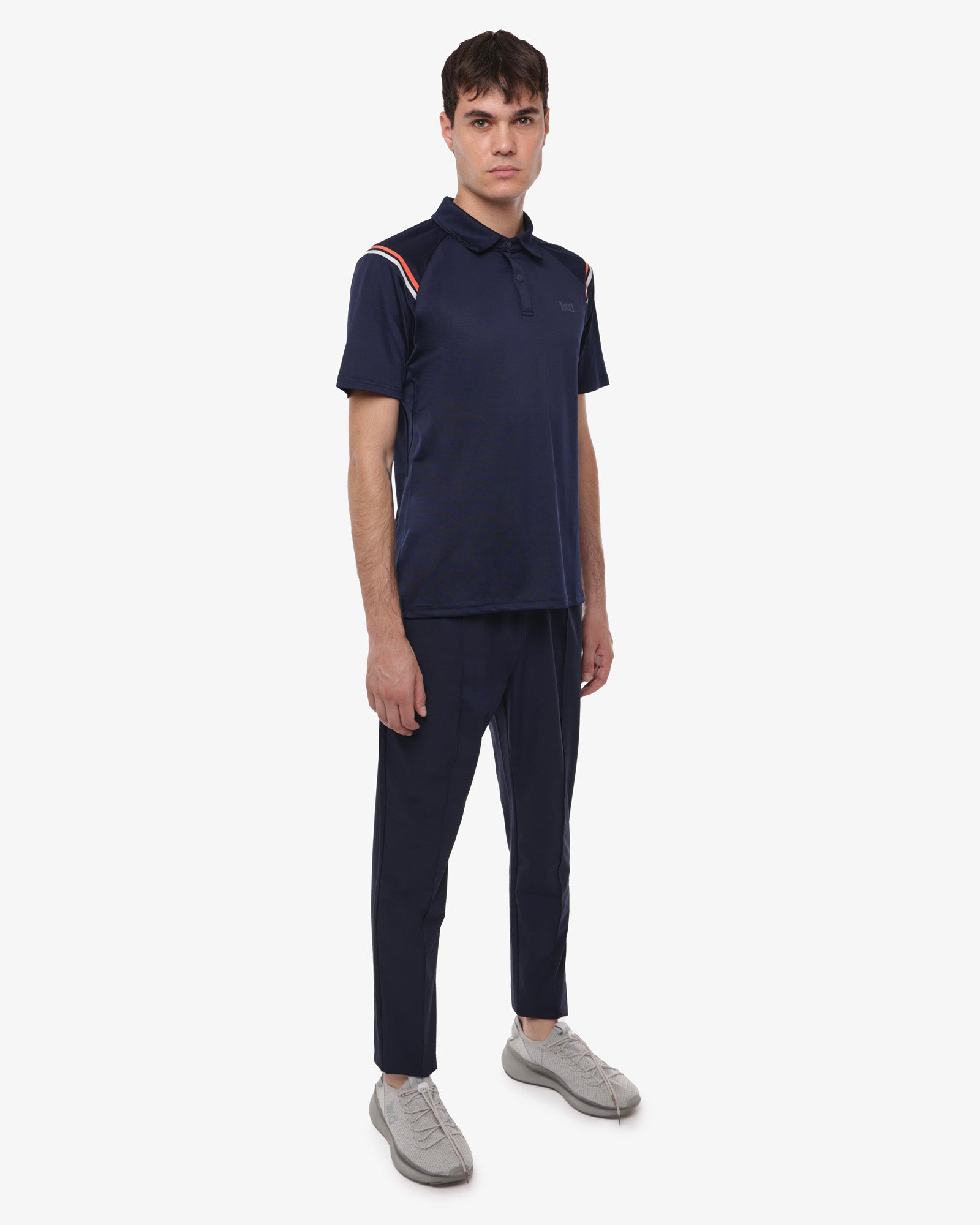 8614c9477a5d86f42a1da6b19d625392_BLU_JKPT5IP02U_21_028