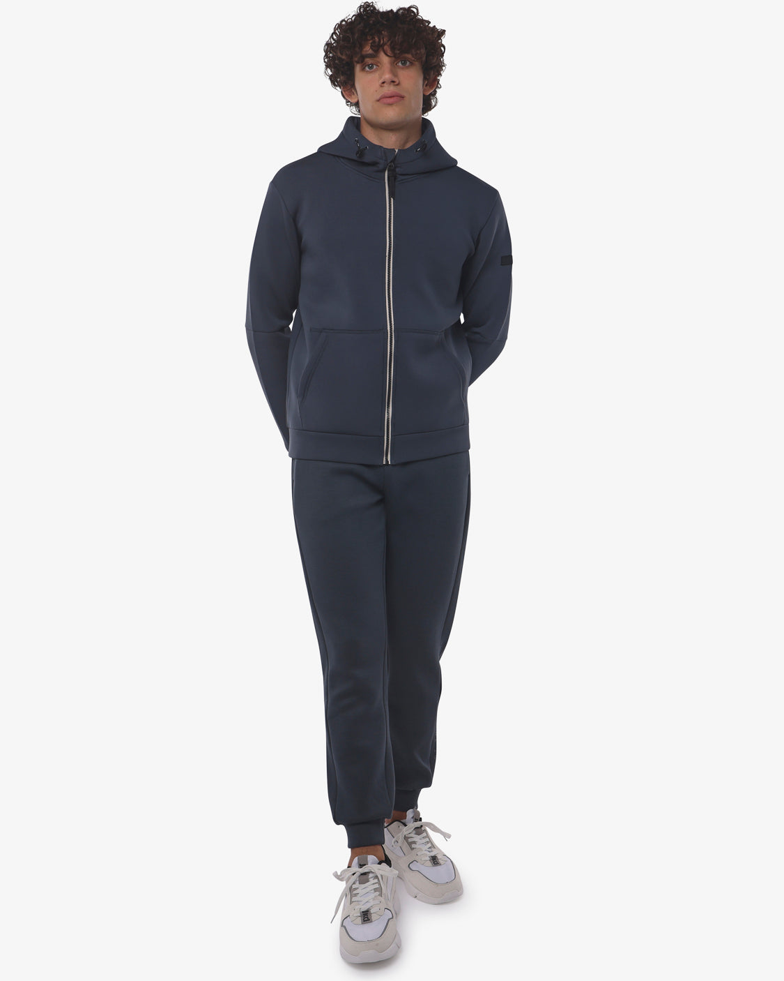 4168bdd9ebe7c40c0dd3a4da3bffcc65_AZZURRO_JKPT5WQ04U_15_497